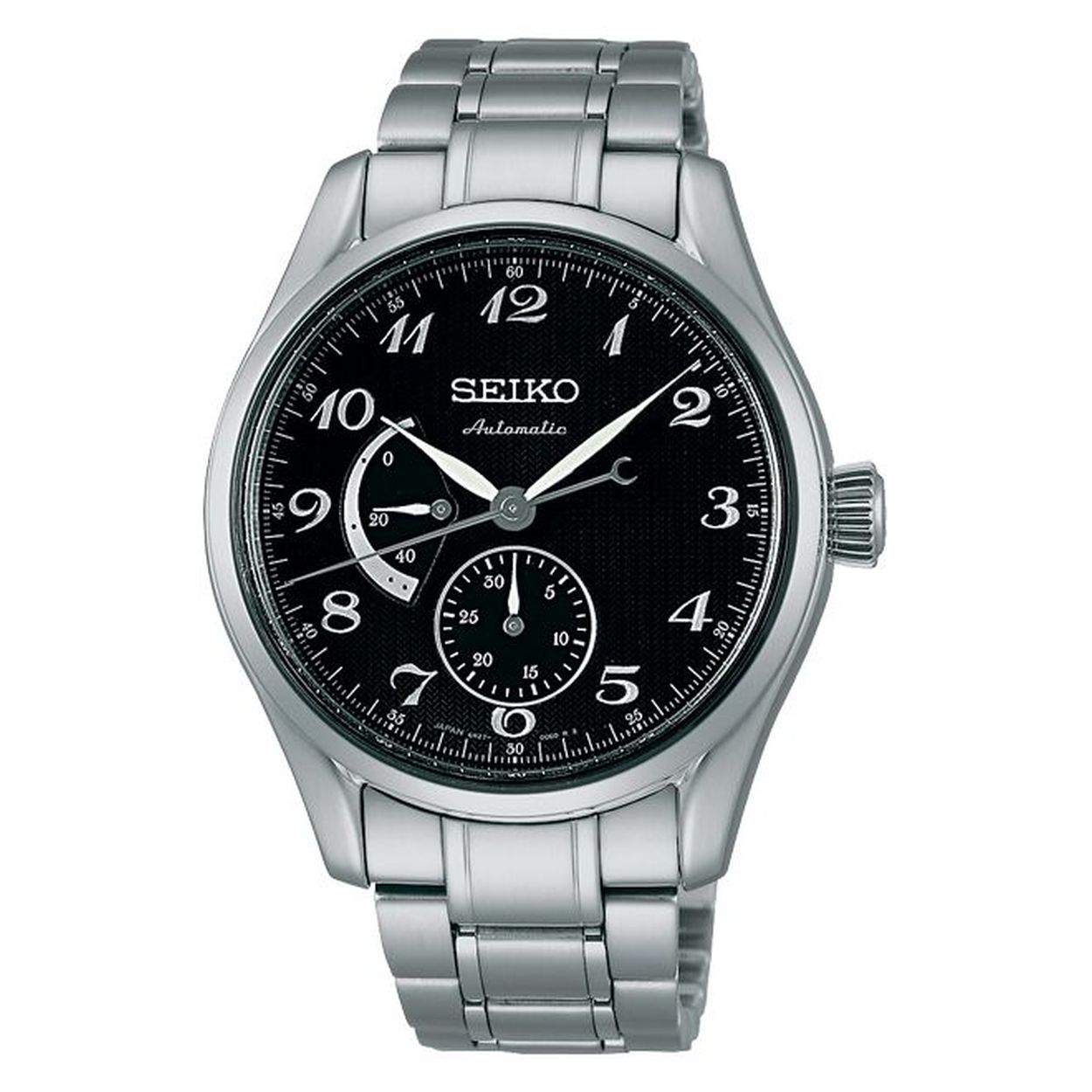 Dit herenhorloge van Seiko heeft een automatisch uurwerk met een gangreserve-indicator. Het horloge heeft een klassieke uitstraling door de zwarte wijzerplaat en de zilverkleurige cijfer index. Het horloge is 10 atm waterdicht.
