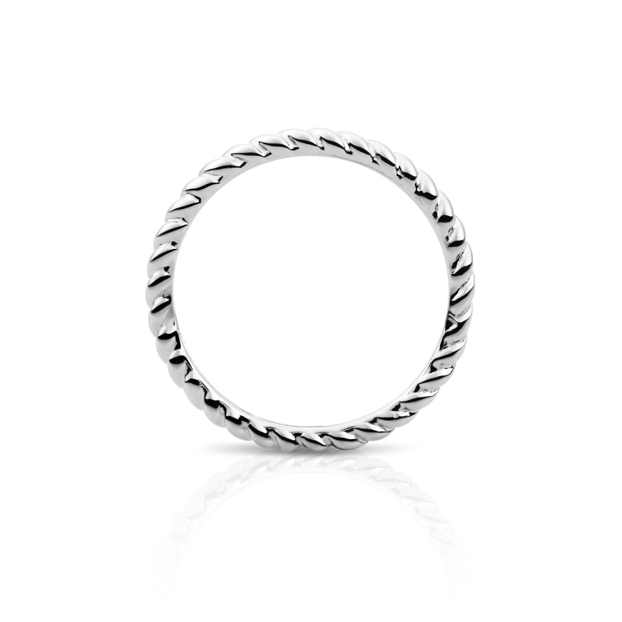 De Twist ringen kenmerken zich door de ronde vormen en het bekende Twist patroon in de ring zelf. Onze zilveren ringen zijn gemaakt van 925 Sterling zilver met een rhodium plating. De zilveren Twist Additional ring past perfect bij de zilveren Twist ringen met edelsteen als zogenaamde aanschuifring.