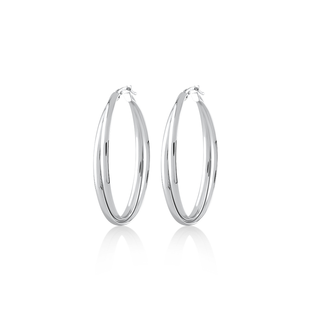 Dit zijn oorbellen van het merk Swing Jewels gemaakt voor dames.