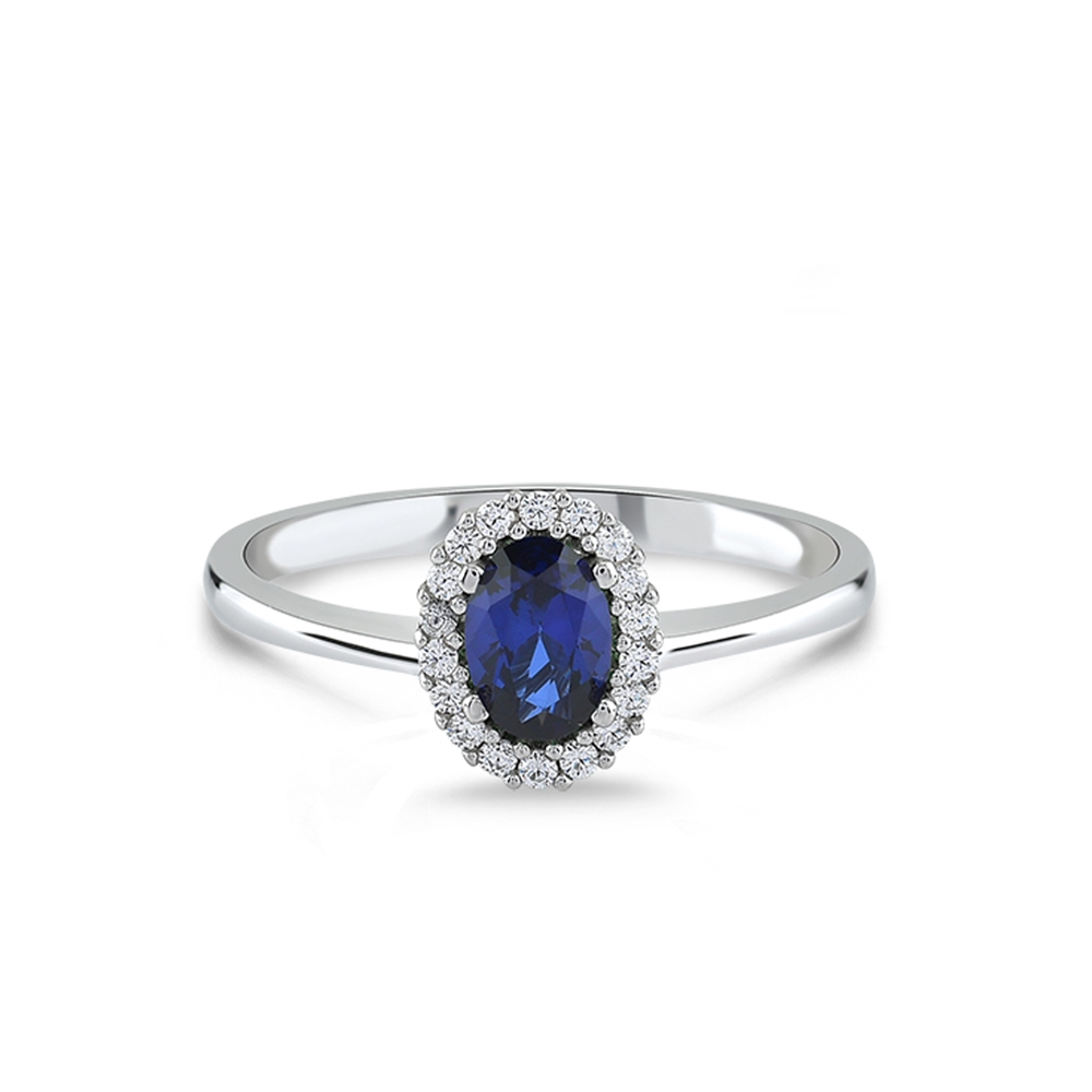 Zilveren ring met donkerblauwe kleursteen , bijpassende hanger en oorsieraden verkrijgbaar.