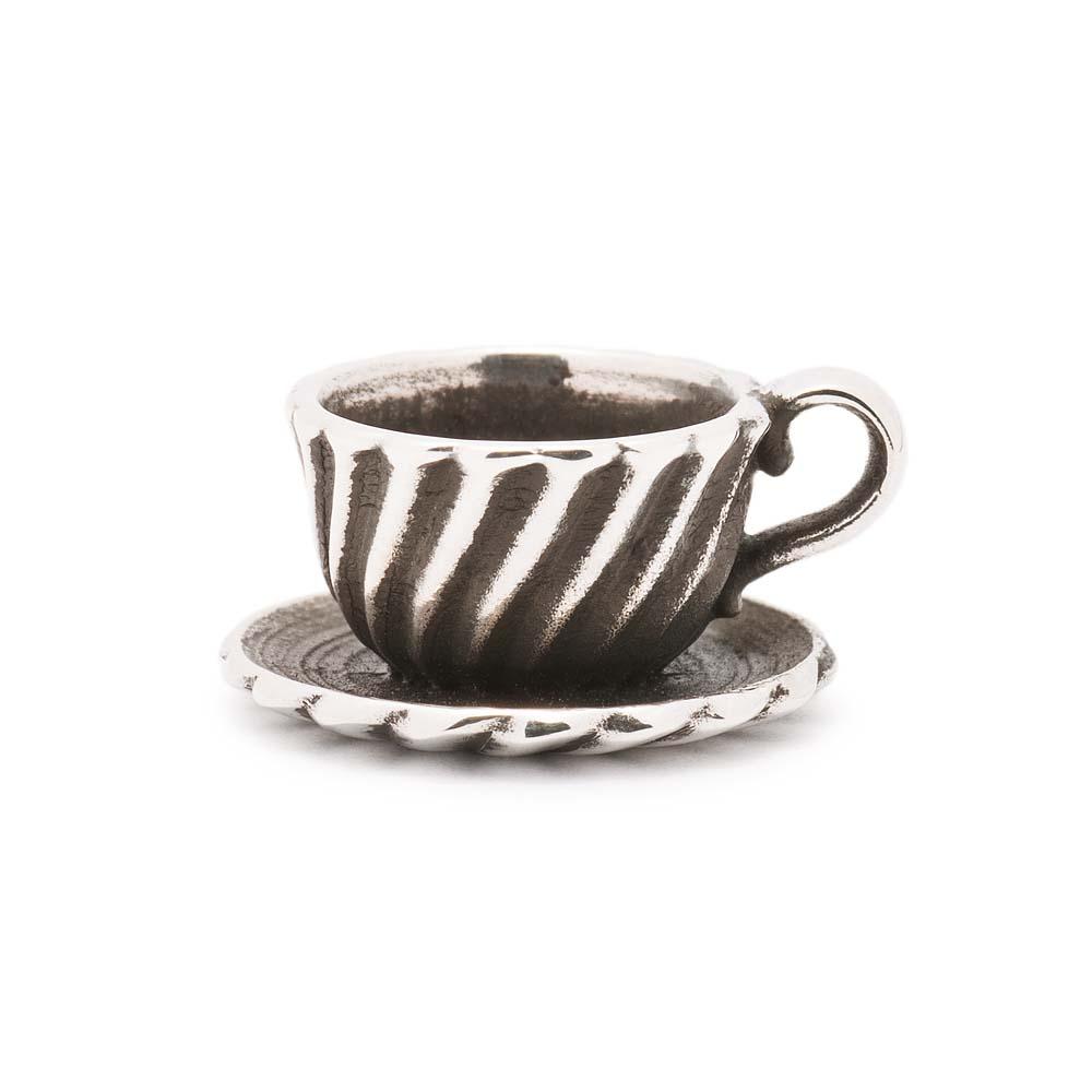 Trollbeads Theekop: Thee is een ideale drank: hij houdt ons warm en staat symbool voor aandacht en verzorging. Hij is voor jou als dank voor de geweldige tijd die we samen hebben gehad.