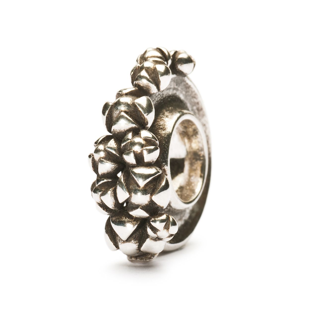 Trollbeads Bougainvillea: Bloemen die doen denken aan romantiek en zwoele mediterrane nachten.