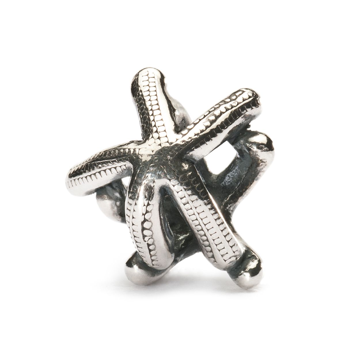 Trollbeads Zeester: De prachtige zeester wordt aangetroffen in alle kleuren en maten. Ze hebben echter allemaal vijf armen een getal met een sterk symbolische waarde dat harmonie en evenwicht vertegenwoordigt.