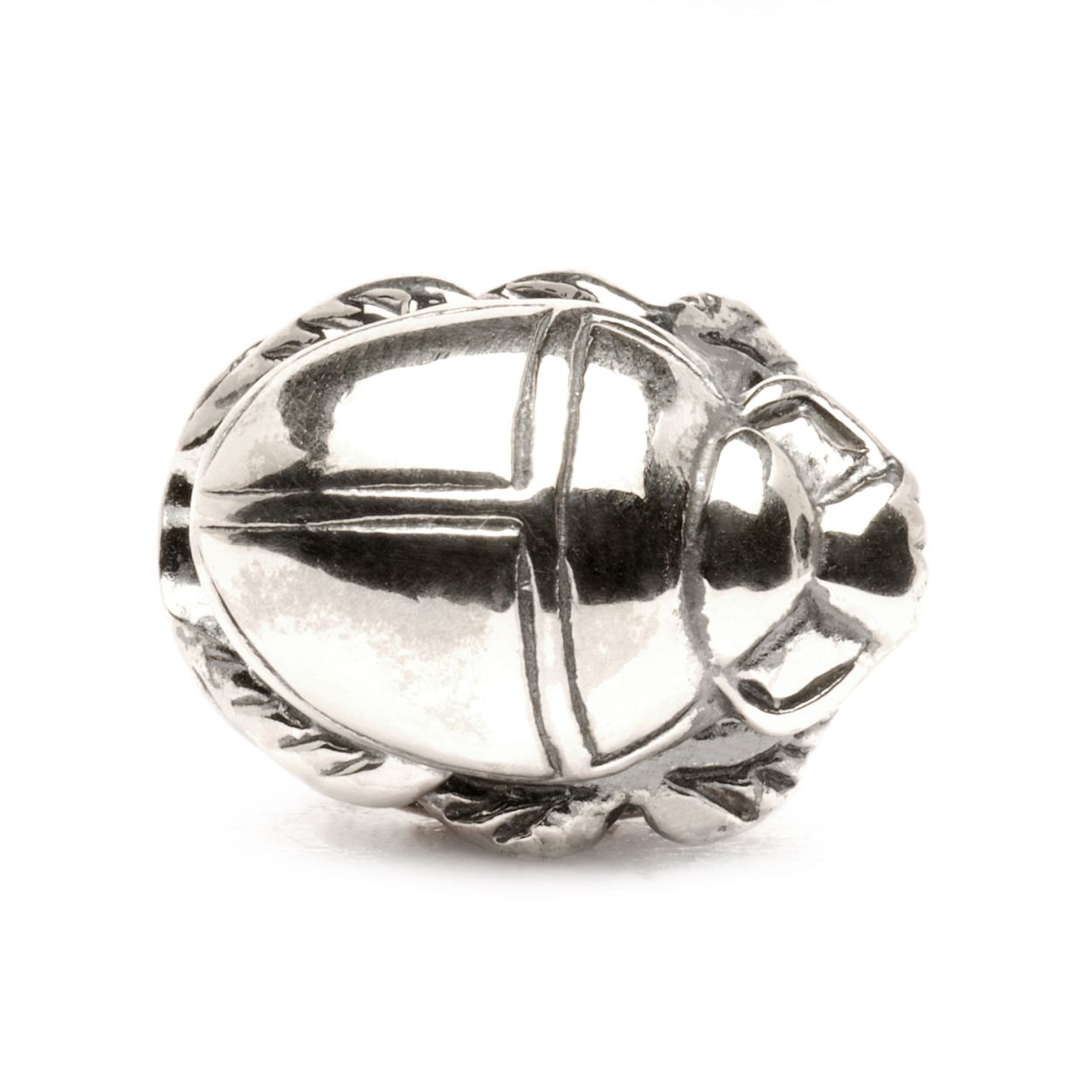 Trollbeads Scarabee: Symbool van de onsterfelijkheid van de mens uit het oude Egypte. Loop drie keer achteruit om een scarabee heen en je wensen worden vervuld!