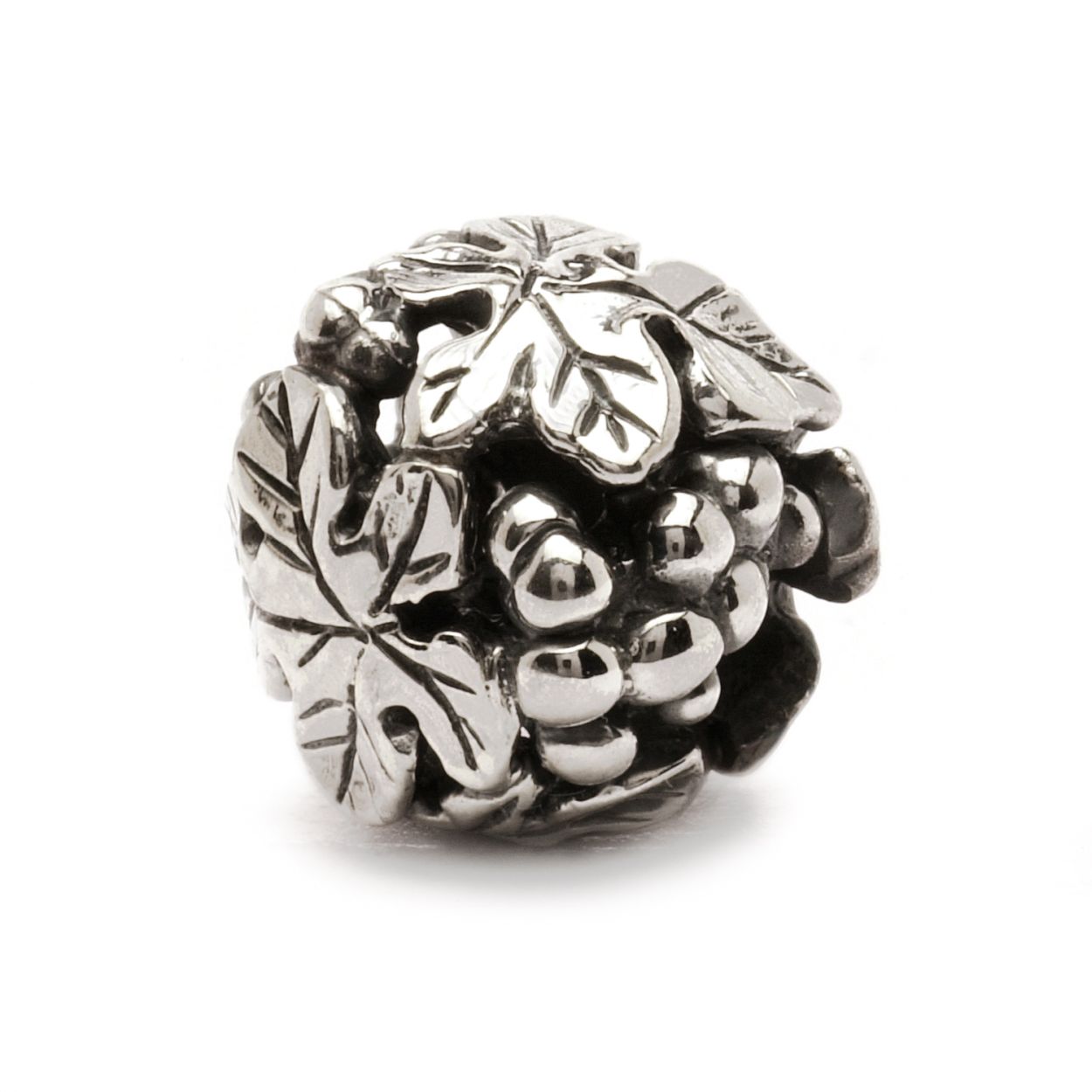 Trollbeads Wijnoogst:  Deze kraal is gemaakt ter ere van de wijngodin Bubaca.