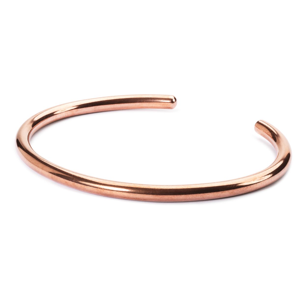 Een elegante manier om je Trollbeads te dragen. Draag de bangle alleen met je favoriete Trollbeads, of tooi je pols juist met meerdere bangles. Bevestig stoppers aan beide uiteinden van de kralen. (L- vergelijkbaar met armband van 24+ cm)