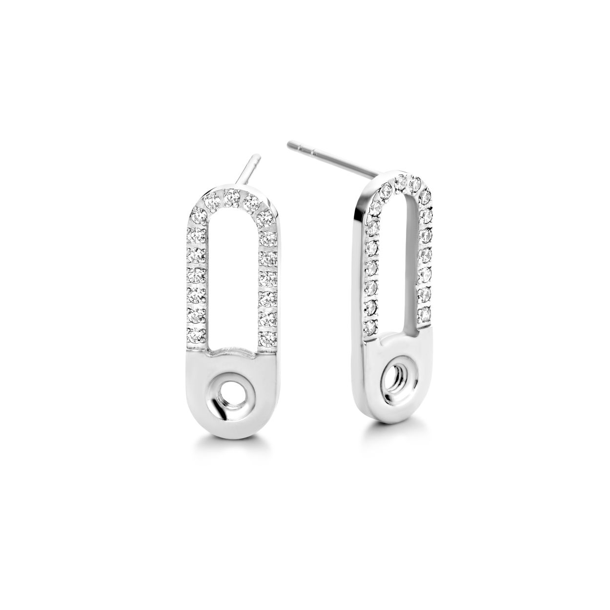 De Melano Twisted Tedd cz oorbellen zijn vervaardigd uit edelstaal en zijn afgewerkt met kleine Zirkona steentjes. Draai dagelijks je favoriete Twisted steentjes aan de oorbellen en maak je look compleet.

Let op! Steentje(s) zijn niet inbegrepen.

Levertijd 2-4 dagen.