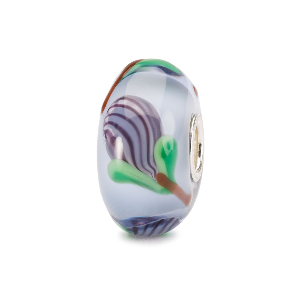 Trollbeads Stroom van verandering: Vertrouwen is het fundament van de meest dierbare verbondenheid. Elke glazen kraal wordt met de handgemaakt, dus twee glazen kralen zijn nooit precies hetzelfde. Dit geldt voor zowel afmeting, kleurstelling als patroon. Je kraal is volkomen uniek en kan iets afwijken van de afgebeelde kraal.