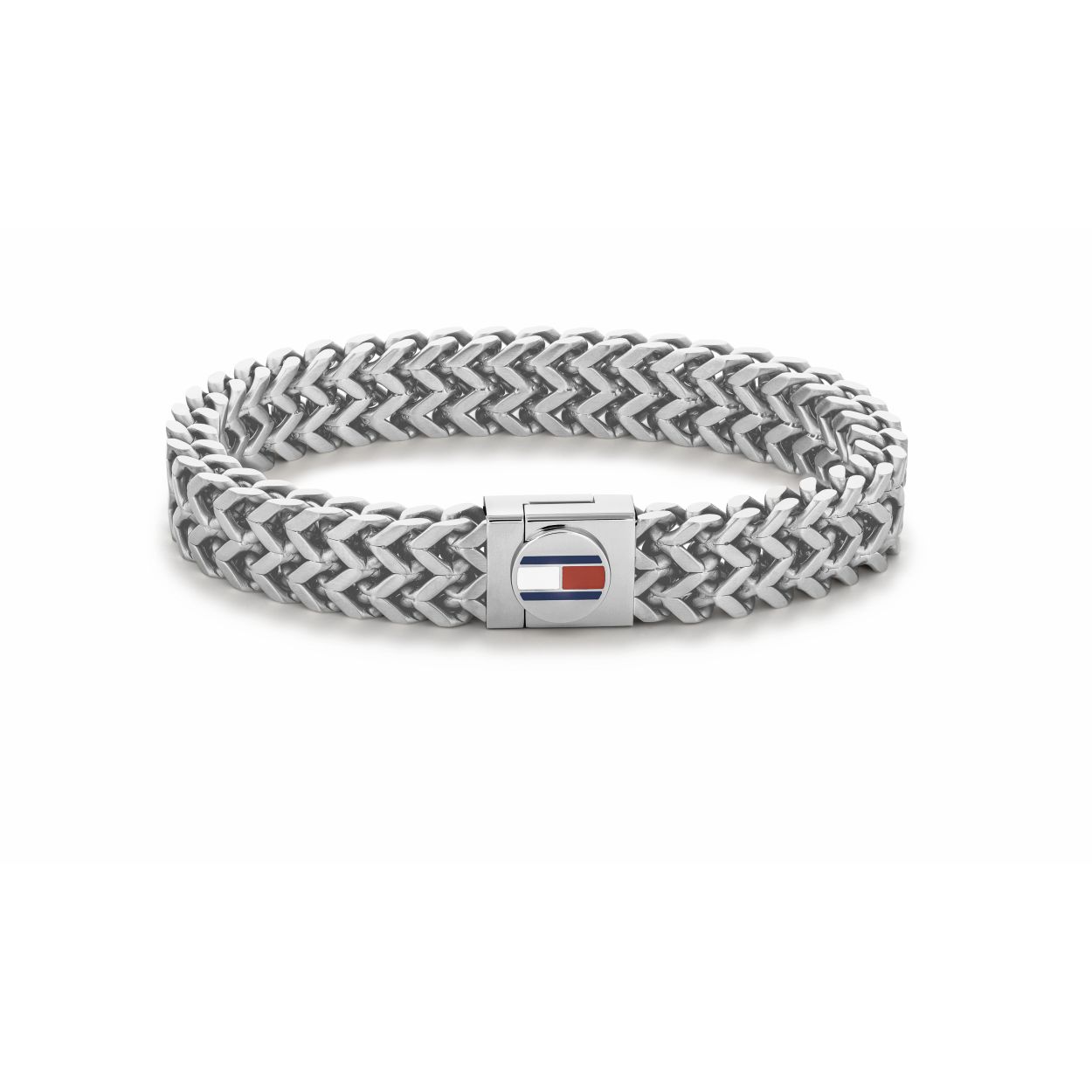 Tommy Hilfiger Jewels TJ2790245 Armband Heren Staal Zilverkleurig 19,5cm
Deze unieke armband van Tommy Hilfiger van de jewelry serie met nr: TJ2790245 is een stoer chique model. De zilverkleurige stalen schakelarmband heeft een fantasie schakel en een magneet sluiting met het Tommy logo erop. Dit geeft een stoer geheel. De totale lengte van deze armband is 19,5cm.

Het merk:
Tommy Hilfiger is wereldwijd één van de grootste designer lifestyle merken en is internationaal bekend om haar classic American cool stijl. De sieraden zijn voor dames en heren met een eigen stijl, die niet bang zijn om dit aan de wereld te laten zien.

Specificaties:
- Zilverkleurige armband
- Materiaal: Staal
- Totale lengte 19,5cm
- Heren sieraad