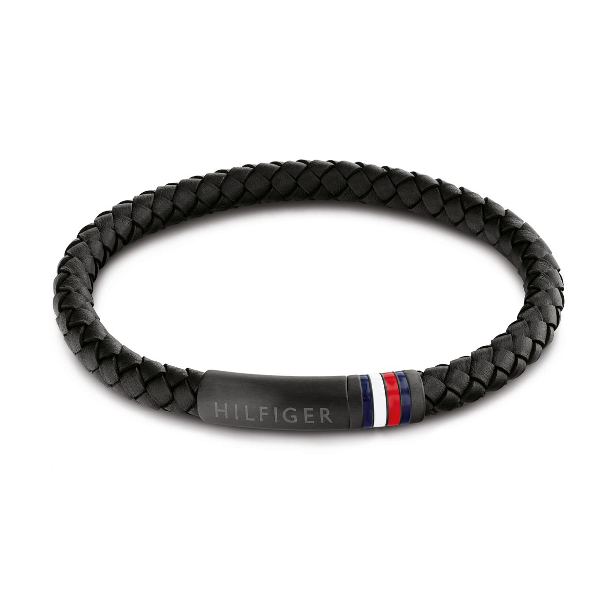 Tommy Hilfiger Jewels TJ2790403 Armband Heren Zwart Leer 21cm
Deze unieke armband van Tommy Hilfiger van de jewelry serie met nummer TJ2790403 is een fijn model. De zwarte ronde gevlochten leren heren armband heeft een zwart stalen glimmende buis als sluiting die werkt dmv een magneet. Op de sluiting is het Tommy logo in kleur geplaatst en dit is een leuk detail. Geschikt voor de man die graag Tommy sieraden draagt. Leuk te combineren met andere armbanden van Tommy Hilfiger. 
   
Het merk
Tommy Hilfiger is wereldwijd een van de grootste designer lifestyle merken en is internationaal bekend om haar classic American cool stijl. De sieraden zijn voor dames en heren met een eigen stijl die niet bang zijn om dit aan de wereld te laten zien.

Specificaties
- Artikelnr TJ2790403
- Zwart leren armband
- Materiaal Leer
- Lengte 21cm
- Heren sieraad