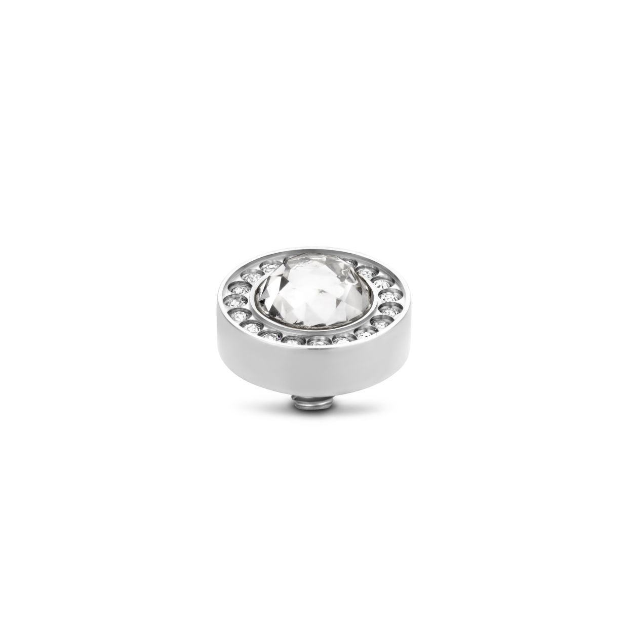 Het Melano Twisted Halo CZ steentje is een echt statement piece. Dit schitterende steentje bevat één grote zirkonia steen en is rondom afgewerkt met kleine zirkonia steentjes. Deze schoonheid voegt een vleug glamour toe aan jouw look. Het Halo CZ steentje is 10 mm breed.