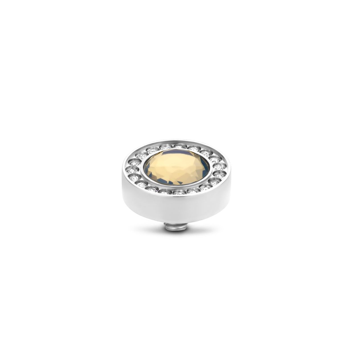 Het Melano Twisted Halo CZ steentje is een echt statement piece. Dit schitterende steentje bevat één grote zirkonia steen en is rondom afgewerkt met kleine zirkonia steentjes. 