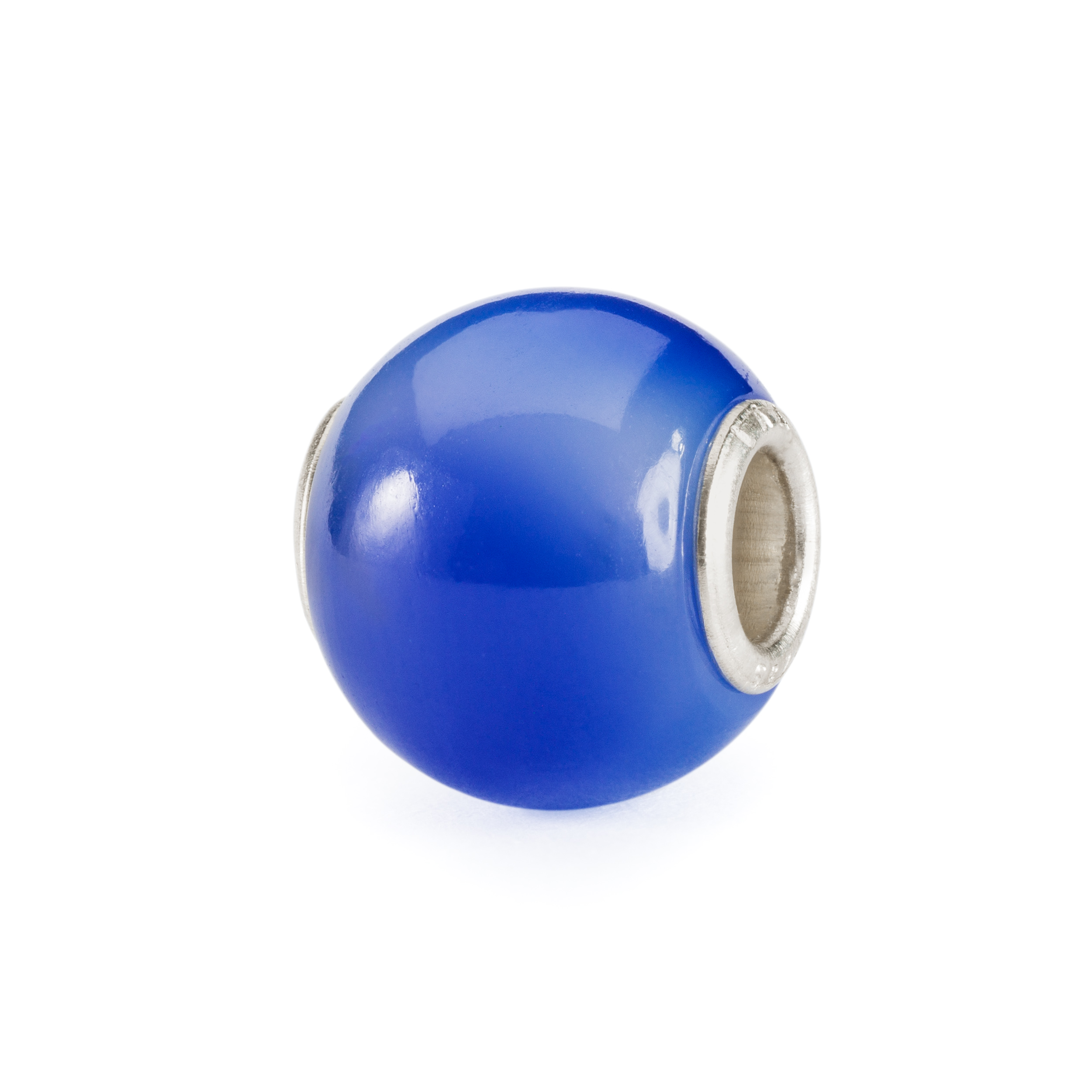 Blauw agaat helpt naar verluidt de geest te kalmeren en emoties in balans te brengen, wat een gevoel van innerlijke rust geeft.
