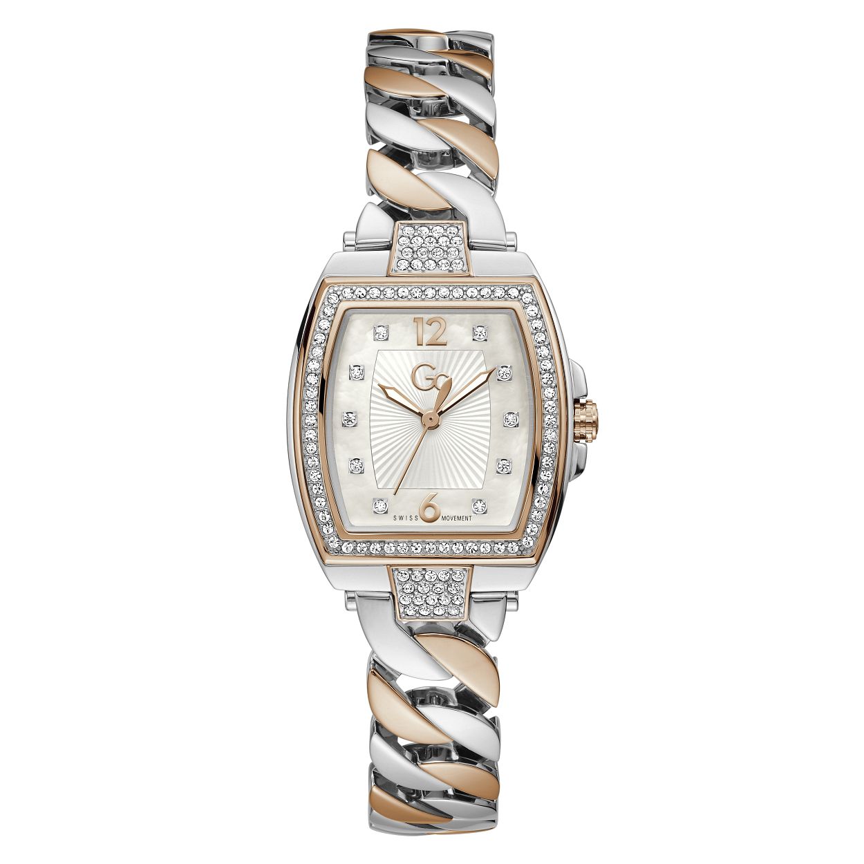 Dit unieke dameshorloge uit de Gc Couture Tonneau Chain serie is een echte fashion statement. De tonneau lunet van dit modieuze model is gezet met schitterende kristallen. De elegantie komt naar voren door het guilloche middelpunt omringd door parelmoere wijzerplaat, zowel de goudkleurige wijzers als indexen zijn voorzien van een Super-LumiNova coating. De bijzondere schakelband sluit middels een vlindersluiting en geeft dit horloge een stoere touch.