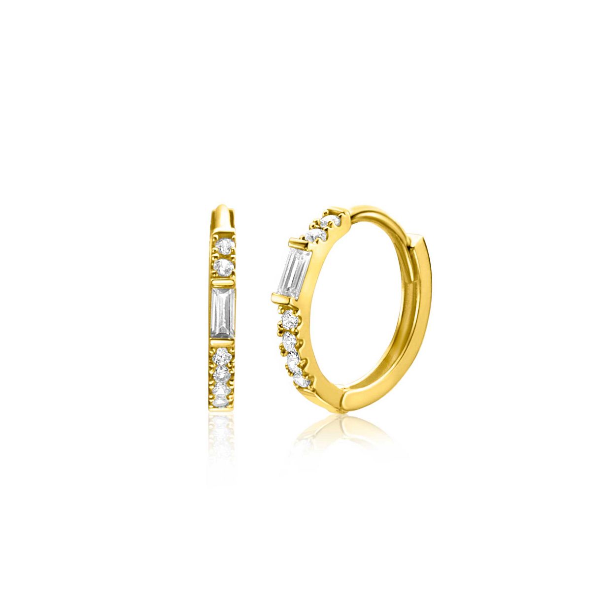 ZINZI Gold 14 karaat gouden oorringen 13,5mm bezet met baquette geslepen witte zirconia en ronde zirconia's. Met luxe scharniersluiting. Grootte 13,5mm met een 1,5mm brede ronde buis. Vervaardigd van geheel 14 karaat goud (585).