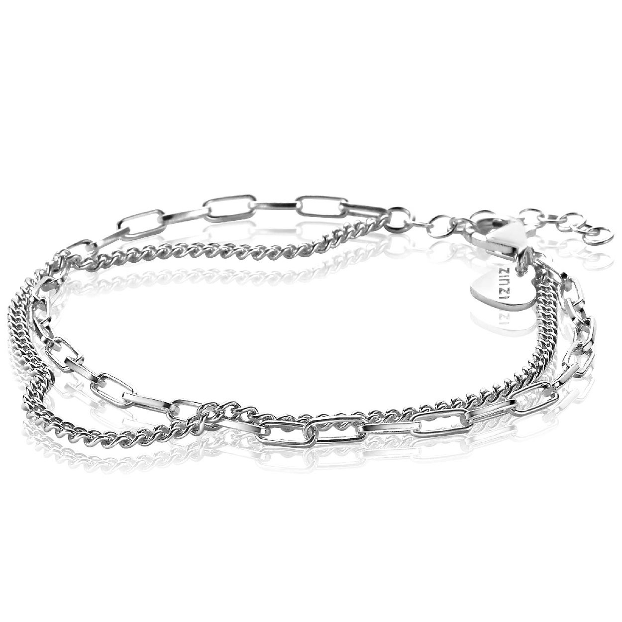 ZINZI zilveren multi-look armband met twee verschillende trendy schakels: de gourmet schakel en de paperclip schakel. Het geeft de armband een '2 in 1' uitstraling. Met herkenbaar Zinzi hartje bij de sluiting. De lengte van de armband is te variëren tussen 17 en 20cm. De armband is vervaardigd van eerste gehalte zilver (925) en voorzien van een extra rodiumlaag voor een langdurige glans.