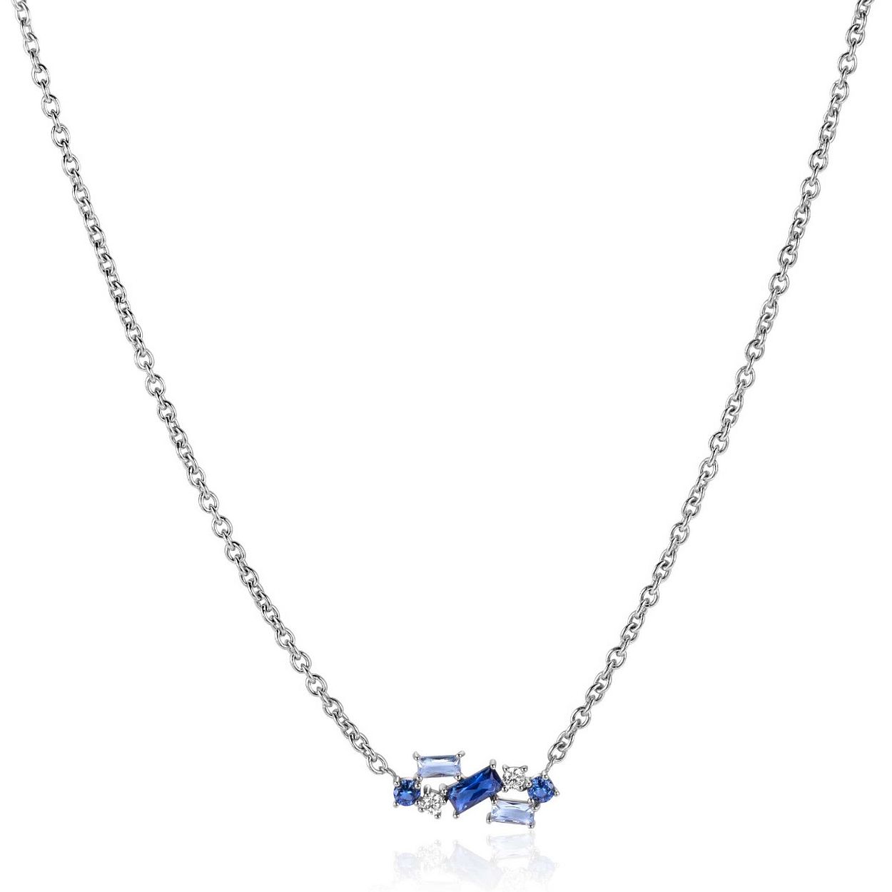 ZINZI zilveren fantasie ketting 45cm met ronde en rechthoekige zettingen, bezet met witte en blauwe kleurstenen. Voorzien van een perfecte sluiting met daarnaast een herkenbaar Zinzi hartje. De lengte van de ketting is te variëren tussen 40cm en 45cm door het verlengkettinkje. De ketting is vervaardigd van eerste gehalte zilver (925) en voorzien van een extra rodium laag voor een witgouden uitstraling.