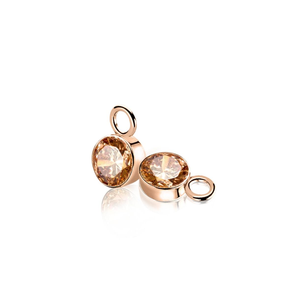 ZINZI zilveren ronde oorbedels in rosé verguld en bezet met grote champagne kleurige zirconia. Perfect te matchen met rosé vergulde ZINZI oorringen om zo een onmisbare look te creëren. Hang ze sierlijk aan je zilveren ZINZI oorringen. De oorringen zijn niet bij de prijs inbegrepen. Vervaardigd van eerste gehalte zilver (925) en met extra rodiumlaag voor een langdurige glans. 	11 x 6 x 11 mm