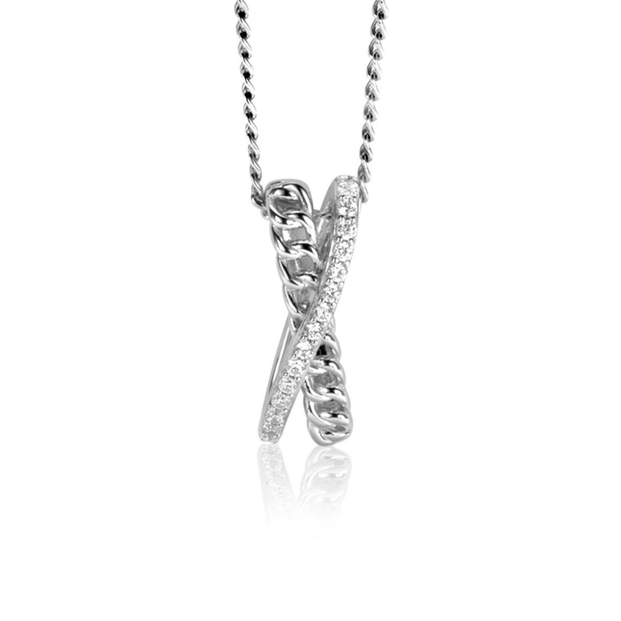 ZINZI zilveren hanger (20x7mm) met cross-over design. Een smalle baan, bezet met witte zirconia's, loopt over een bredere baan met gourmet schakels. Combineer met een ketting naar wens. De hanger is exclusief collier geprijsd. En maak je look compleet met de bijpassende oorsieraden en ring! Vervaardigd van eerste gehalte zilver (925) en voorzien van een extra rodiumlaag voor een langdurige glans.