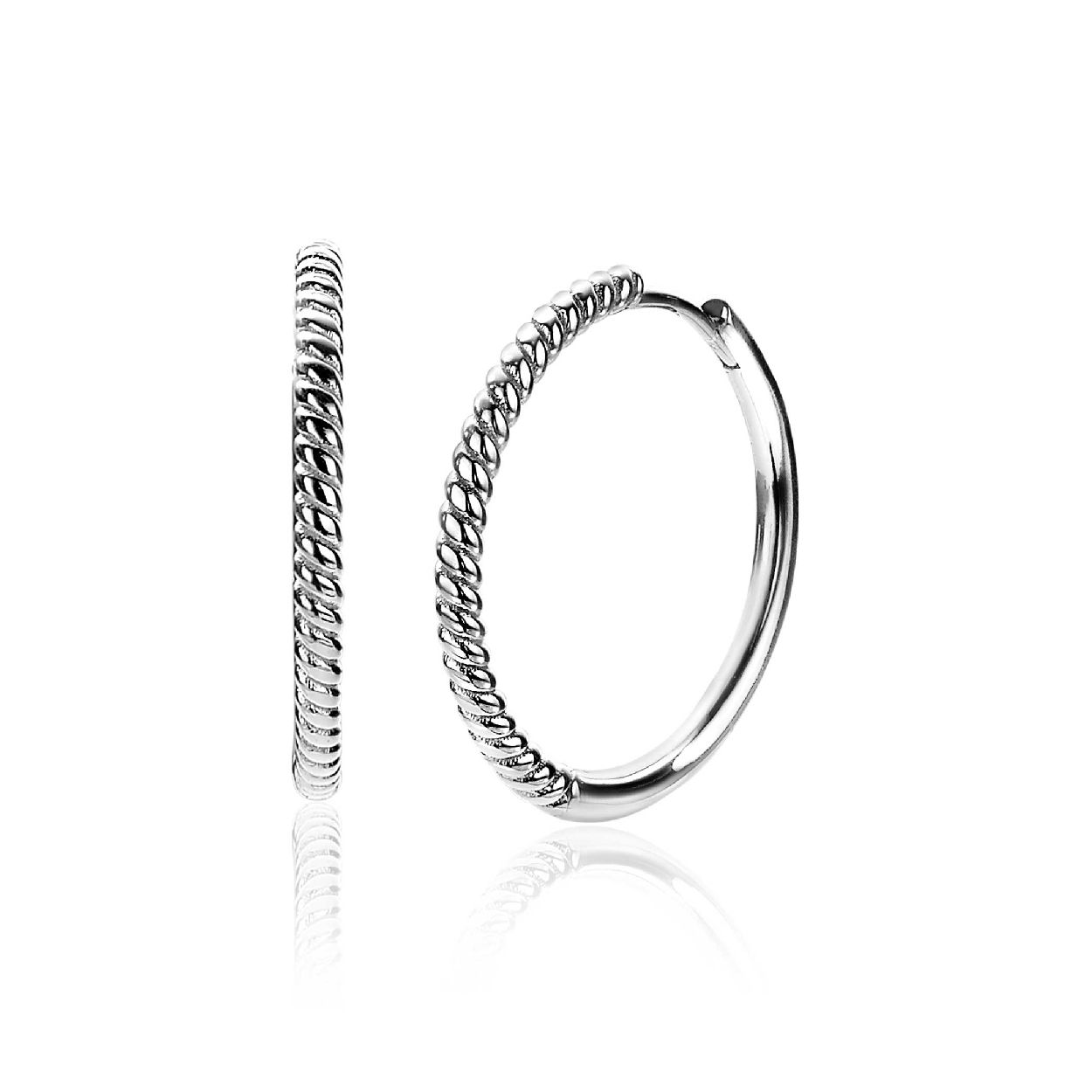 ZINZI zilveren grote oorringen 25mm met gedraaid motief en met luxueuse scharniersluiting. De grootte van deze oorsieraden is 25 x 2mm. Vervaardigd van eerste gehalte zilver (925) en voorzien van een extra rodium laag voor een langdurige glans.