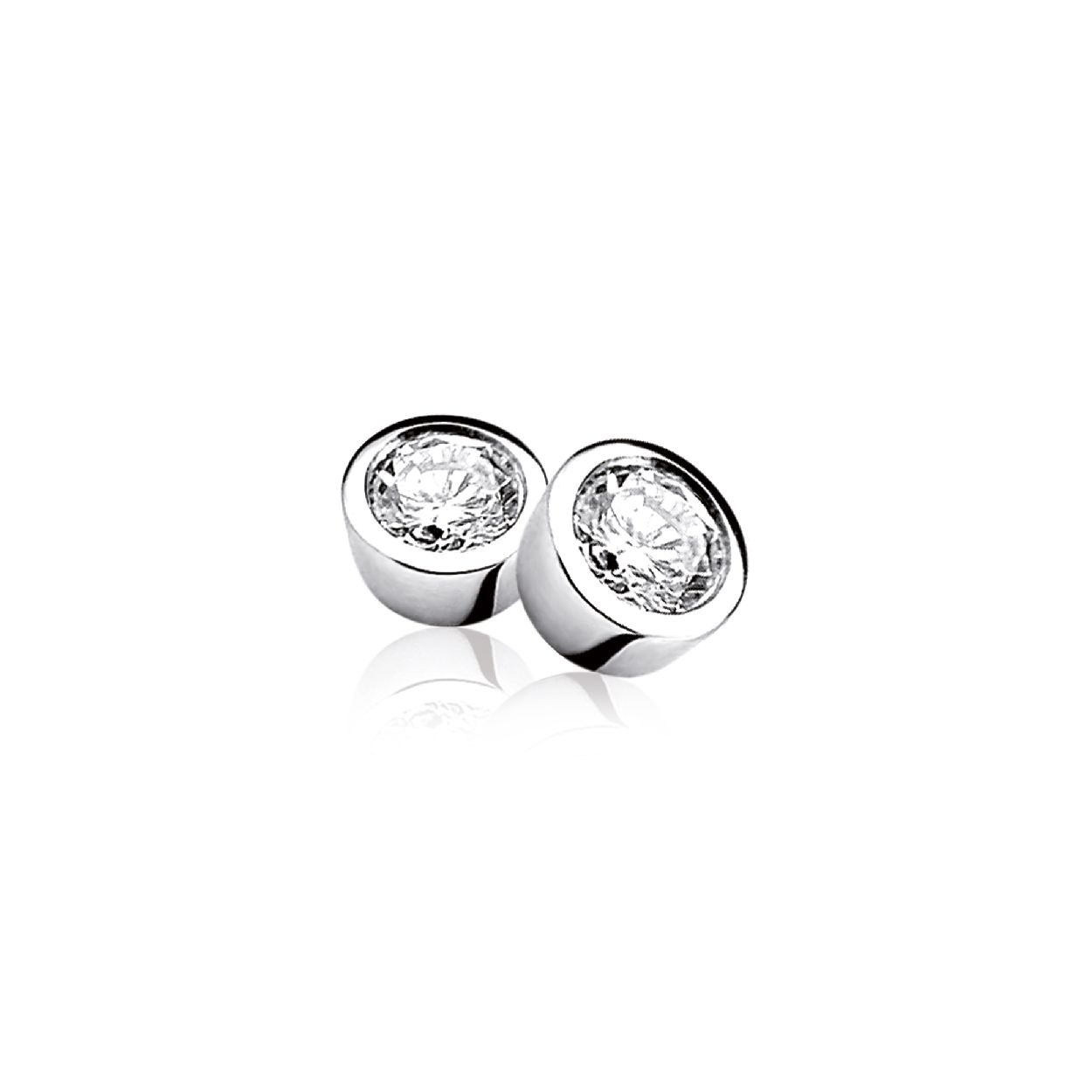 ZINZI zilveren ronde oorknopjes met wit zirconia. De knopjes zijn 6,5 mm groot. De oorsieraden zijn vervaardigd van eerste gehalte zilver (925) en voorzien van een extra rodiumlaag voor een langdurige glans.