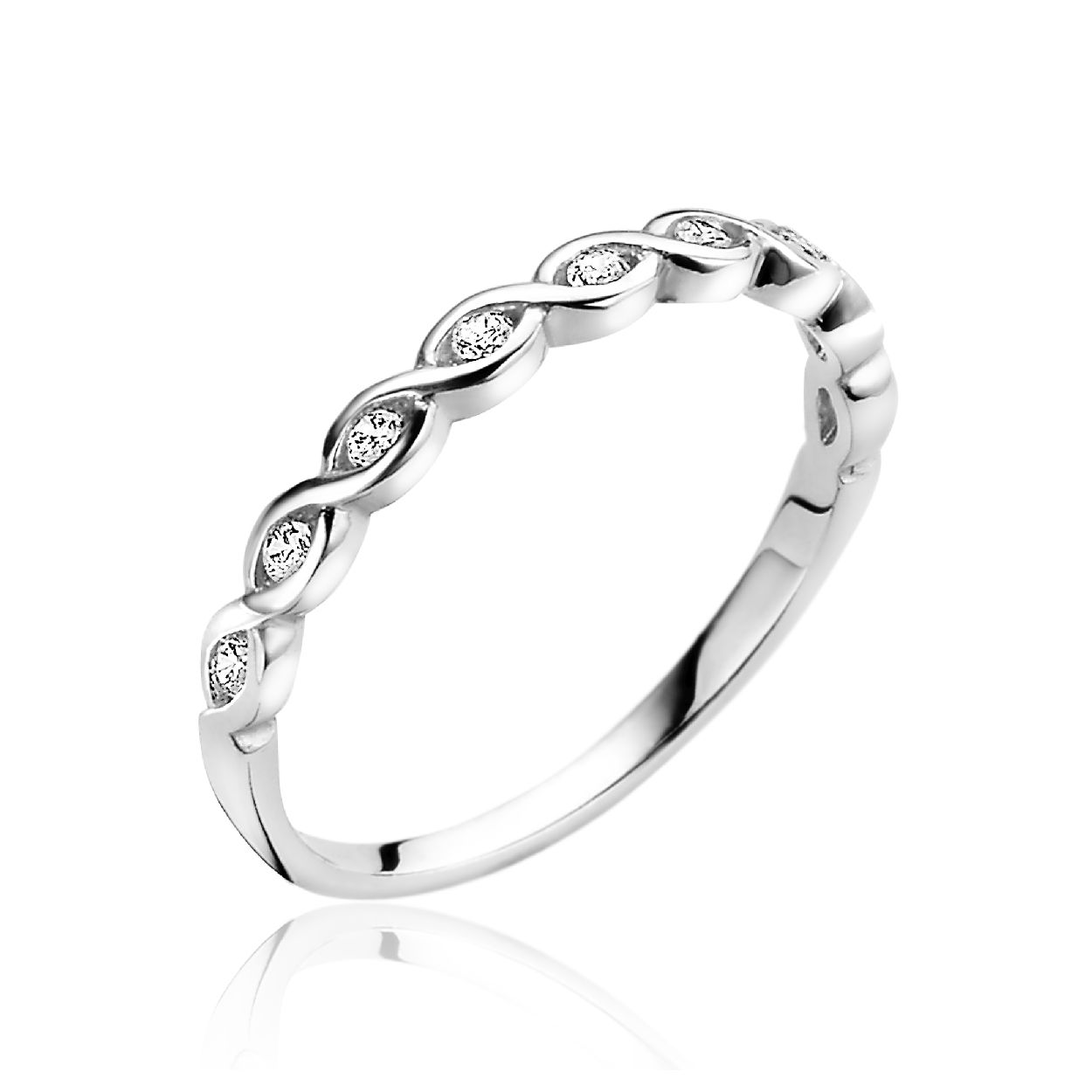ZINZI zilveren aanschuifring met Infinity motief en tussenin bezet met witte zirconia's. Gemakkelijk te combineren met andere zilveren Zinzi aanschuifringen. Mix & match! De ring is vervaardigd van eerste gehalte zilver (925) en met extra rodiumlaag voor mooie glans.