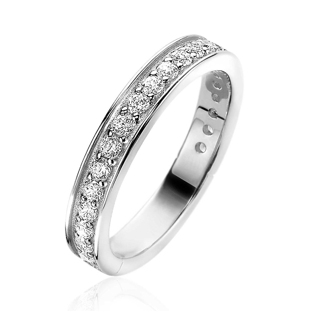 ZINZI zilveren fonkelende ring, vol bezet met witte zirconia's. Vervaardigd van eerste gehalte zilver (925) en voorzien van een extra rodiumlaag voor een langdurige glans.