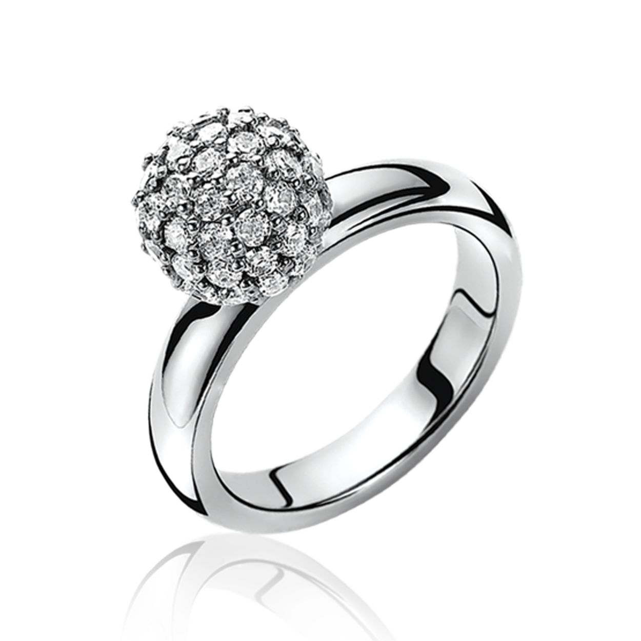 Dit is een ring van het merk Zinzi. De ring is wit van kleur en gemaakt van zilver.