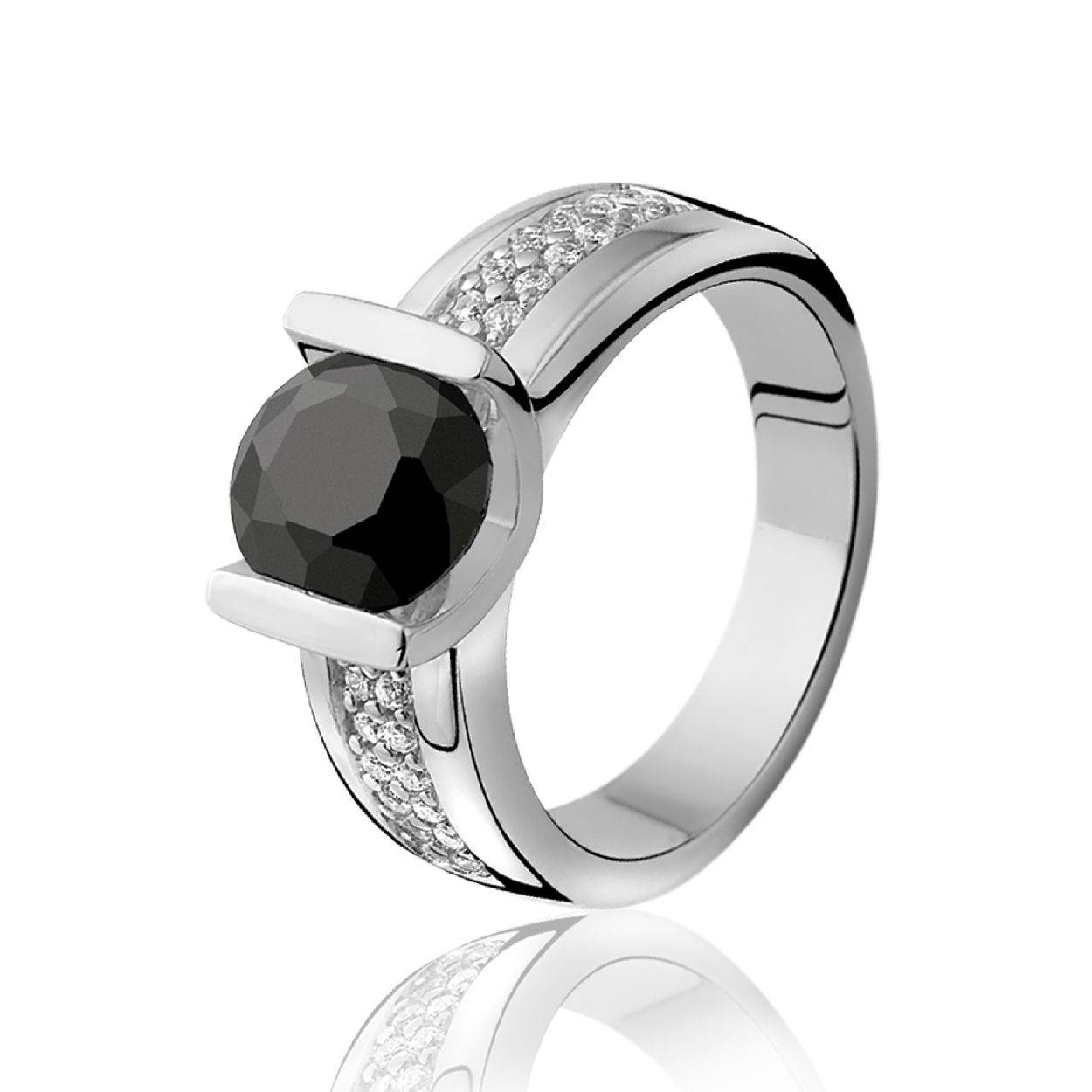 Dit sieraad is van het merk Zinzi. Het sieraad is gemaakt van Zilver.
