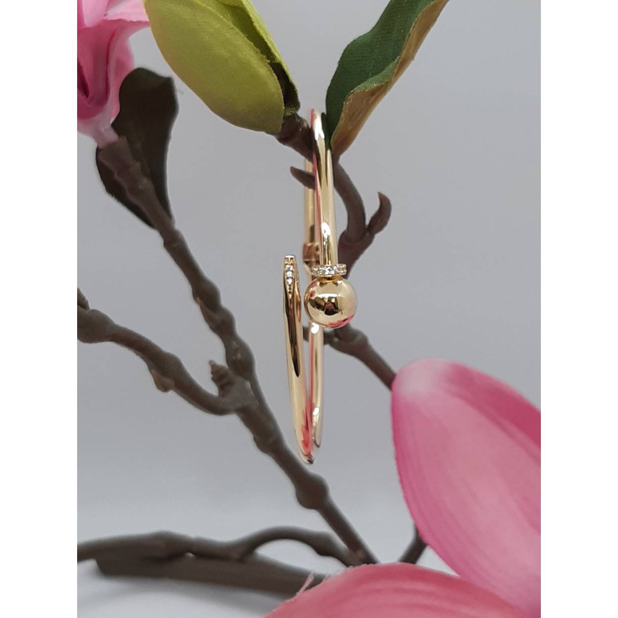 gouden armband 
14k met stenen
