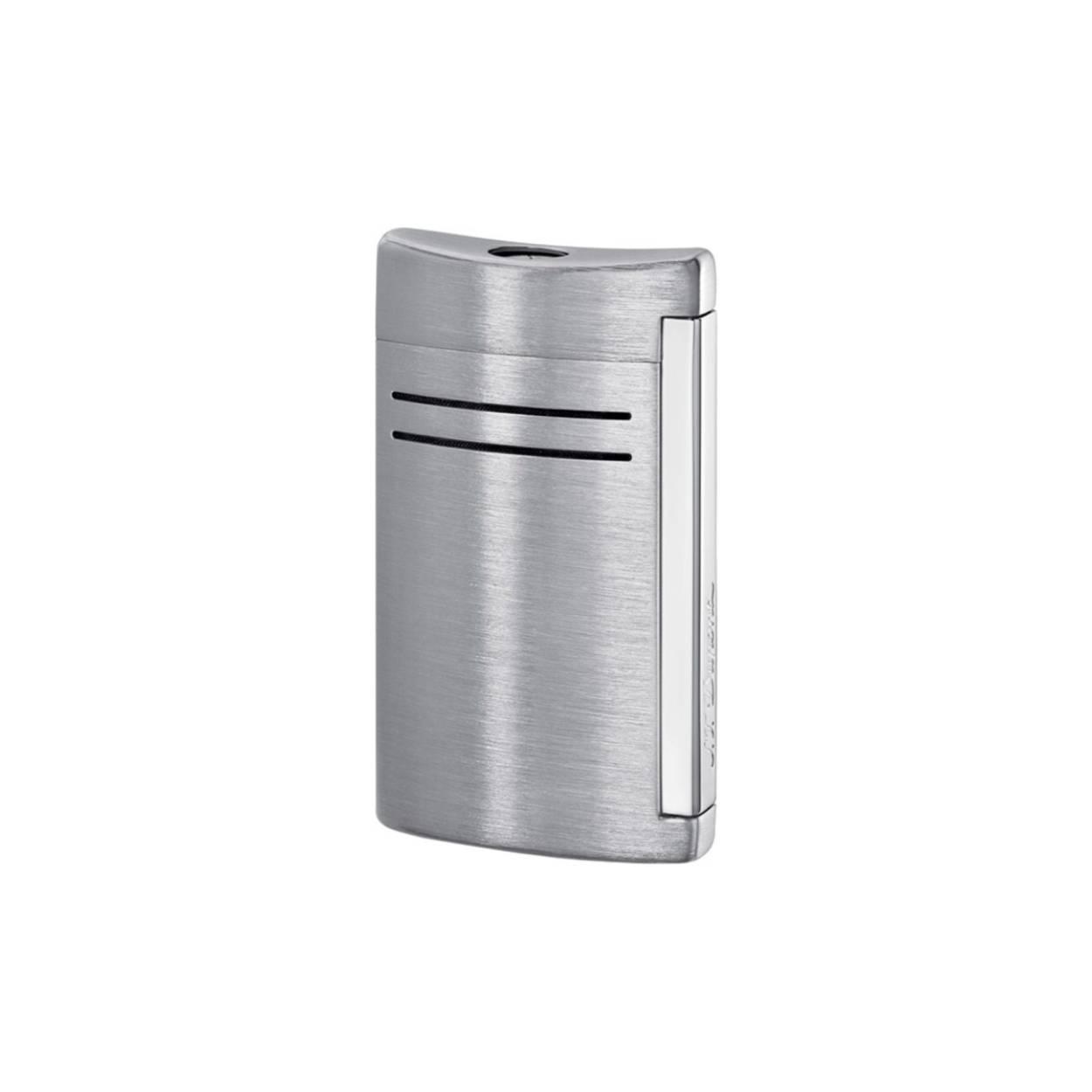 Het moderne opvallende ontwerp en het gestroomlijnde silhouet van de MaxiJet collectie van S.T. Dupont biedt een krachtige fakkelvlam. Dit maakt de aansteker een elegant en functioneel accessoire.

Gekenmerkt door zijn ergonomische vormgeving en slanke golven, belichaamt deze eigentijdse lijn moderniteit. Maxijet, mannelijker en met klassieke kleuren, is de perfecte metgezel voor sigarenrokers. De fakkelvlam zorgt voor een efficiënte verlichting onder alle omstandigheden.

Deze aansteker bevat een grijze behuizing en is gemaakt van chroom.