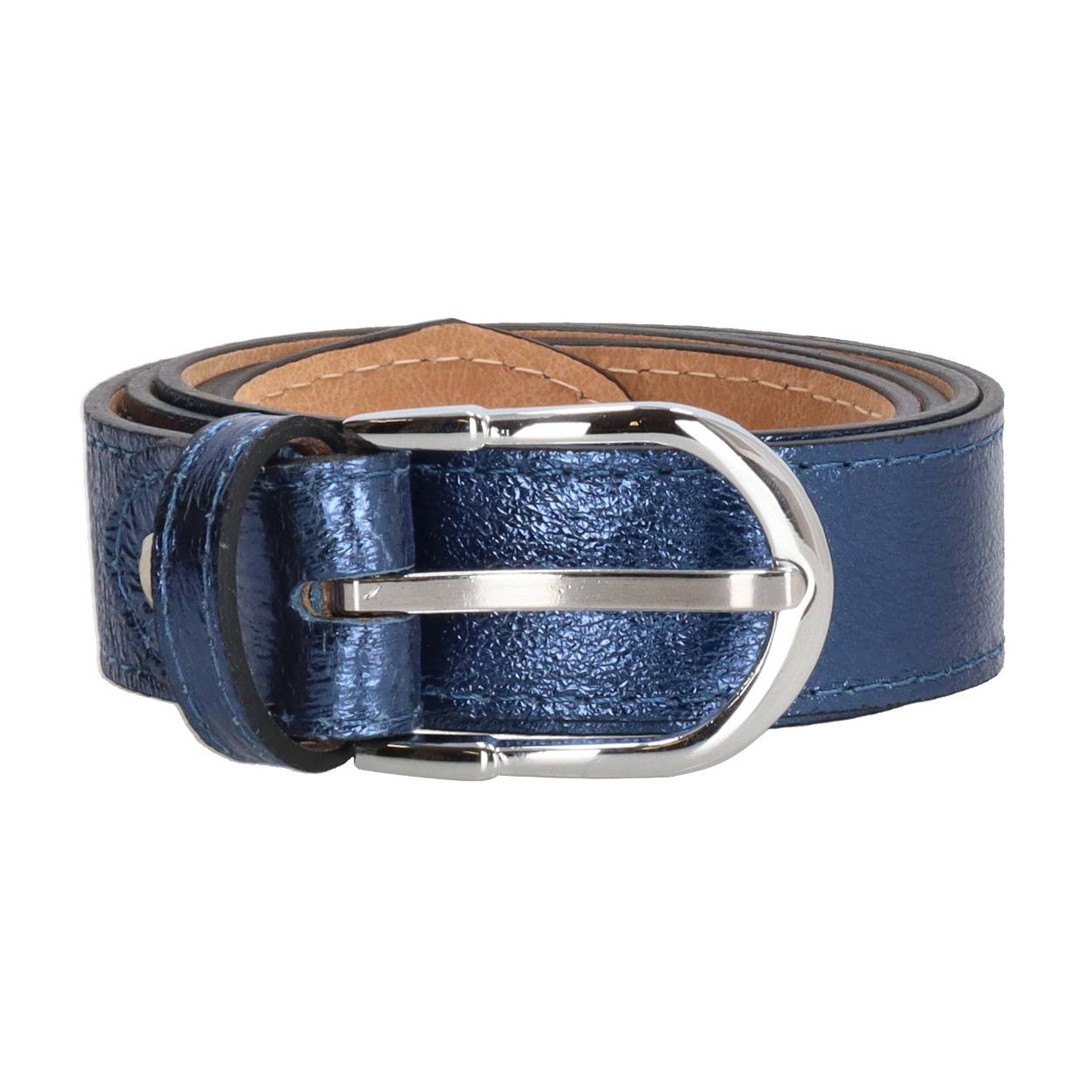 Deze Charm London Anna riem heeft een blauwe kleur en is 110 cm lang. De riem is voorzien van stijlvolle zilveren details en is gemaakt van hoogwaardig materiaal. De beste manier om deze riem te dragen is over een jurk, een broek of zelfs als taileriem om je taille te accentueren. Voeg deze eye-catching riem toe aan je outfit voor een trendy look!