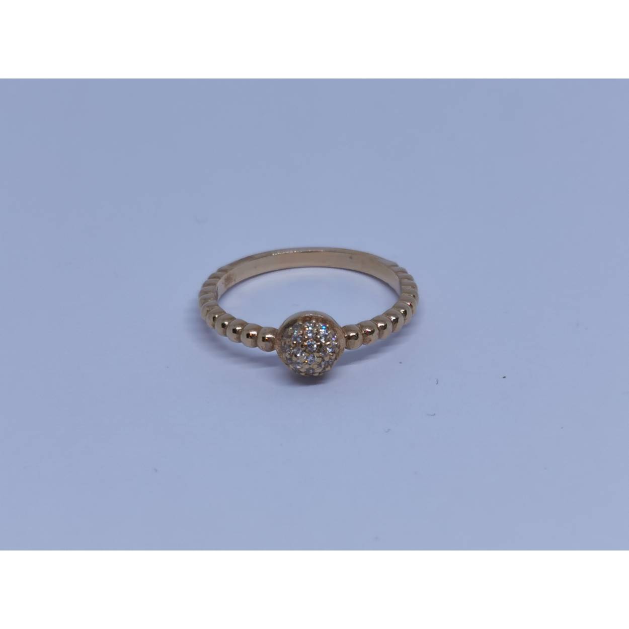14 Karaat geel gouden ring met bolletjes aan de zijkant en in het midden rond met zirkonia's