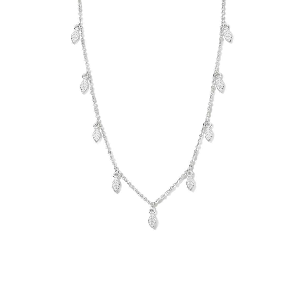 Gerhodineerd 925 zilveren collier uitgevoerd met veren en een stevige karabijn sluiting. Het collier heeft een draaglengte van 40cm en een extensie van 4cm.