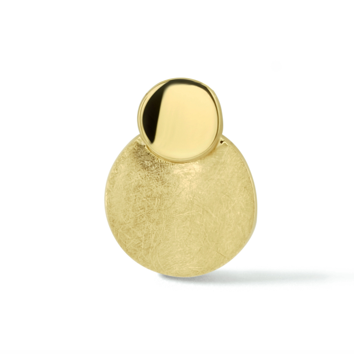 14krt geelgouden hanger uitgevoerd met een poli/matte afwerking.

Tevens leverbaar: bijpassende ring en oorknoppen