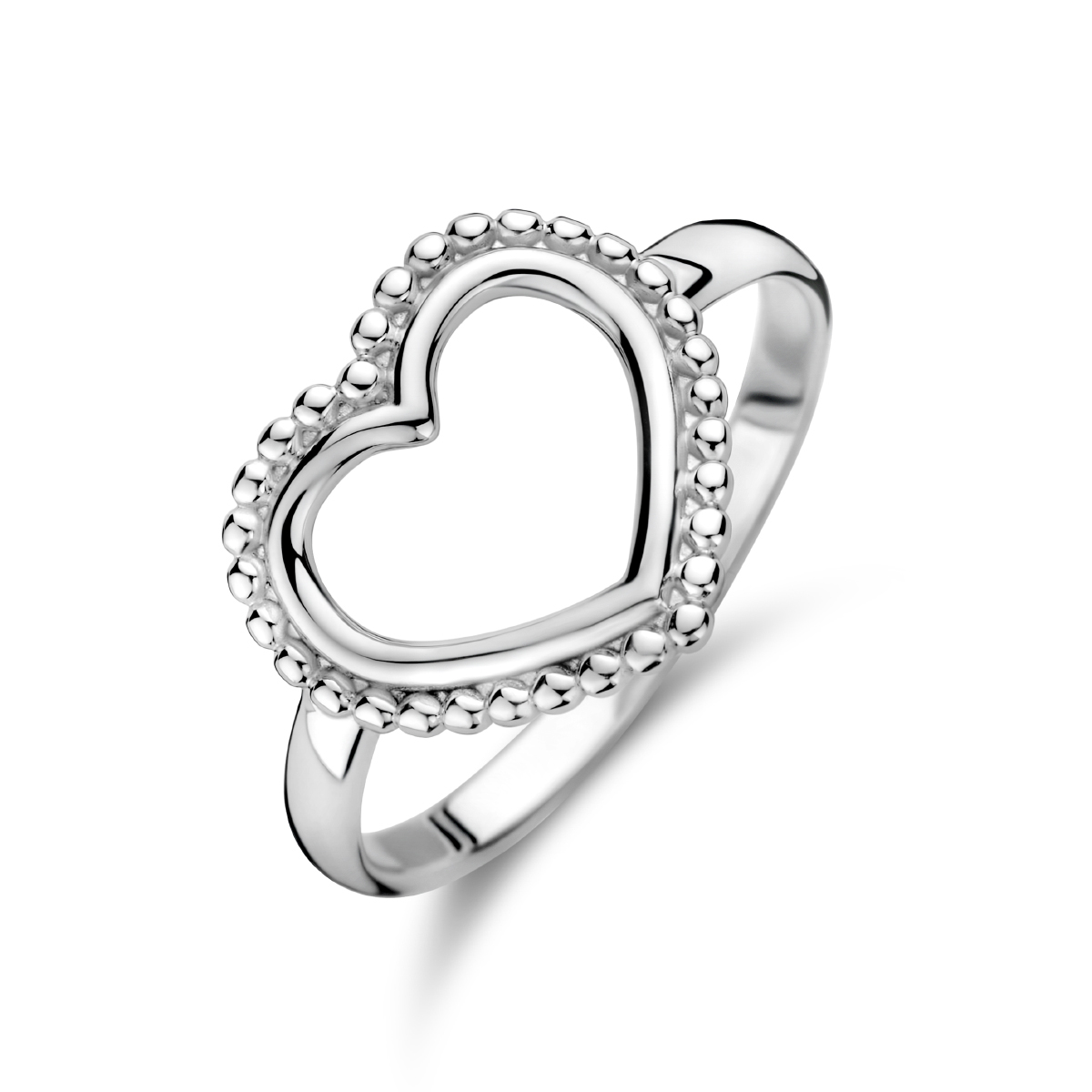 Gerhodineerd 925 zilveren ring uitgevoerd met een open gewerkt hart van 12x13.5mm.