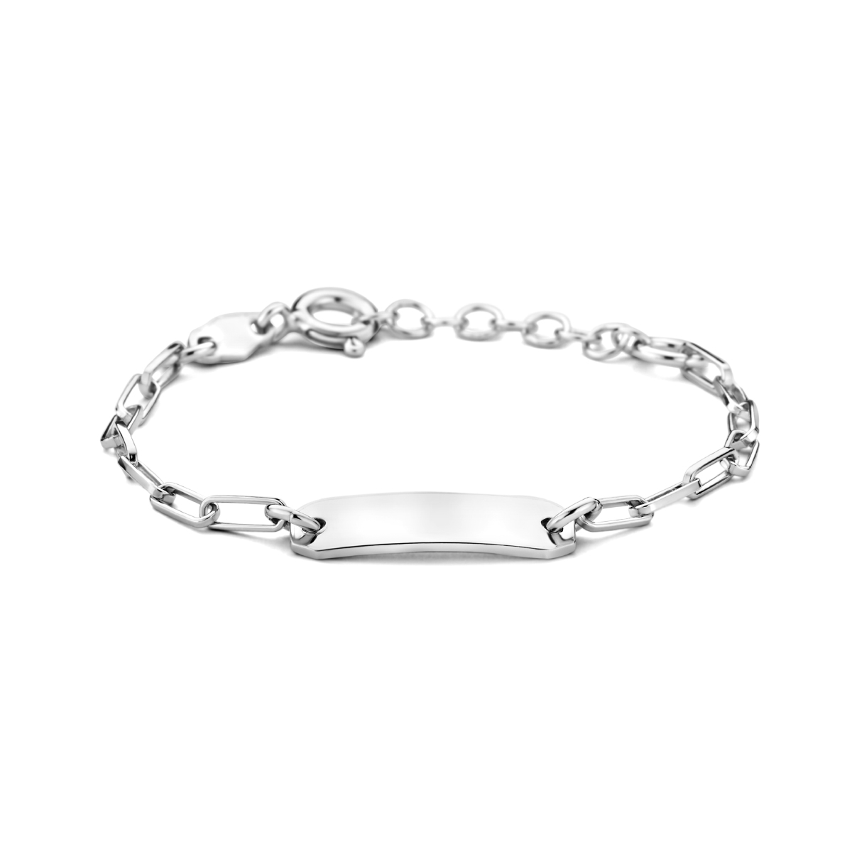 Gerhodineerd 925 zilveren graveerarmband met een schakelbreedte van 2.3mm en een plaat van 5x18.5mm. De draaglengte is 11cm met een extensie van 2cm.
