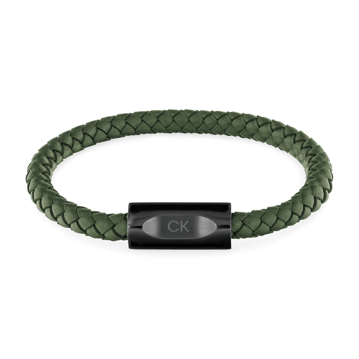 Calvin Klein CJ35000521 Heren Armband Leer
Deze leren gevlochten armband van Calvin Klein met nr CJ35000521 is strak maar stoer. De groene leren armband heeft bovenop een zwart stalen sierschakel die tevens als magneetsluiting en verlengstuk fungeert. Op deze zwarte sluiting is het CK logo gegraveerd. De armband heeft een lengte van 19,5cm. Leuk te combineren met andere sieraden uit de serie van Calvin Klein.

OVER CALVIN KLEIN
Calvin Klein is een wereldwijd lifestylemerk dat gewaagde, vooruitstrevende idealen en een verleidelijke, vaak minimalistische, esthetiek nastreeft. Calvin Klein werd groot in de jaren 70 door haar mode- en merkjeans collecties. In de jaren 80 lanceerde Calvin Klein haar spraakmakende ondergoed dat uitdrukkelijk van logo âs voorzien was. Vanwege het grote succes is het merk ook succesvol uitgerold in Accessoires, Parfums, Home, Brillen, Golf, Horloges en Sieraden.
Sinds de oprichting in 1968 door Calvin Klein, heeft het merk haar reputatie opgebouwd als leider in de Amerikaanse mode, dankzij een cleane esthetiek en innovatieve ontwerpen. Calvin Klein wil haar publiek verleiden en inspireren door middel van provocerende beelden en opvallende ontwerpen die prikkelen. 

SPECIFICATIES:
- Leren heren armband
- Lengte 19,5cm
- Zwarte schakel als slot
- Groen gevlochten leer
