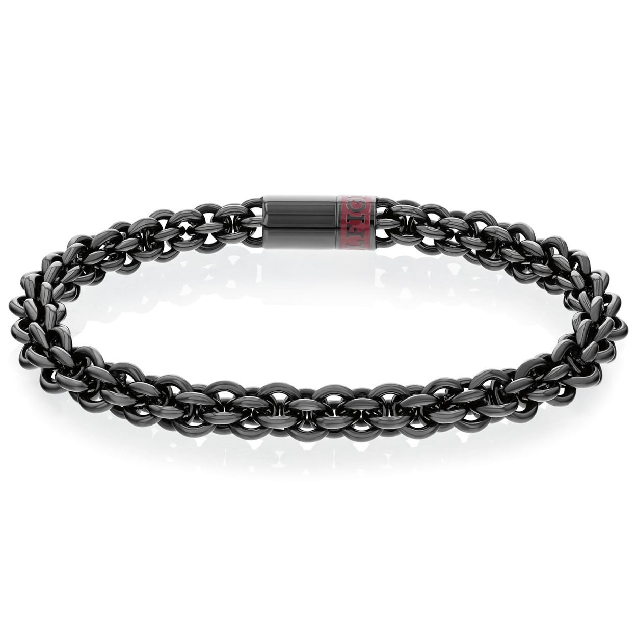 Tommy Hilfiger Jewels TJ2790523 Armband Heren Staal 19cm
Deze armband van Tommy Hilfiger uit de jewelry serie met nr: TJ2790523 is een opvallend model. De zwarte stalen armband heeft een ronde fantasie schakel en sluit met een magneetslot met roodemaille met daarin het Tommy logo. De lengte is 19cm. Zeker leuk te combineren met de bijpassende sieraden van Tommy Hilfiger.

