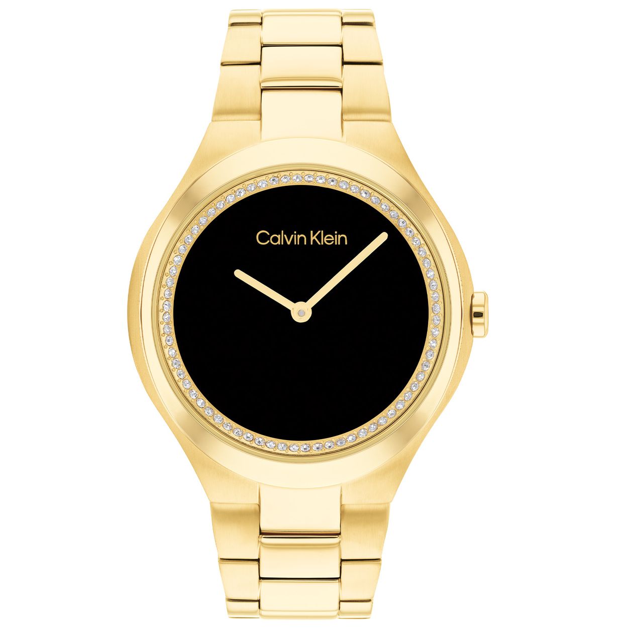 Calvin Klein CK25200367 Dames Staal Horloge 36mm 
Dit Calvin Klein dameshorloge met nr CK25200367 is een tijdloos en chique ontwerp. De stijlvolle goudkleurige ronde gladde stalen kast heeft een zwarte wijzerplaat met een gladde bezel. Op de wijzerplaat is rondom een ring zijn fijne kristallen geplaatst. Verder zijn alleen de wijzers zichtbaar en is de naam Calvin Klein afgedrukt. Aan de goudkleurige kast zit een goudkleurige mat glimmende schakelband. Het sierlijke horloge heeft een mineraalglas, een doorsnee van 36mm en is 3 ATM.

OVER CALVIN KLEIN
Calvin Klein is een wereldwijd lifestylemerk dat gewaagde, vooruitstrevende idealen en een verleidelijke, vaak minimalistische, esthetiek nastreeft. Calvin Klein werd groot in de jaren 70 door haar mode- en merkjeans collecties. In de jaren 80 lanceerde Calvin Klein haar spraakmakende ondergoed dat uitdrukkelijk van logo âs voorzien was. Vanwege het grote succes is het merk ook succesvol uitgerold in Accessoires, Parfums, Home, Brillen, Golf, Horloges en Sieraden.
Sinds de oprichting in 1968 door Calvin Klein, heeft het merk haar reputatie opgebouwd als leider in de Amerikaanse mode, dankzij een cleane esthetiek en innovatieve ontwerpen. Calvin Klein wil haar publiek verleiden en inspireren door middel van provocerende beelden en opvallende ontwerpen die prikkelen. 

SPECIFICATIES:
- Mineraalglas
- Goudkleurige stalen kast
- Zwarte wijzerplaat 
- Goudkleurige schakelband
- Ronde kastvorm, Ã 36mm
- 3 ATM