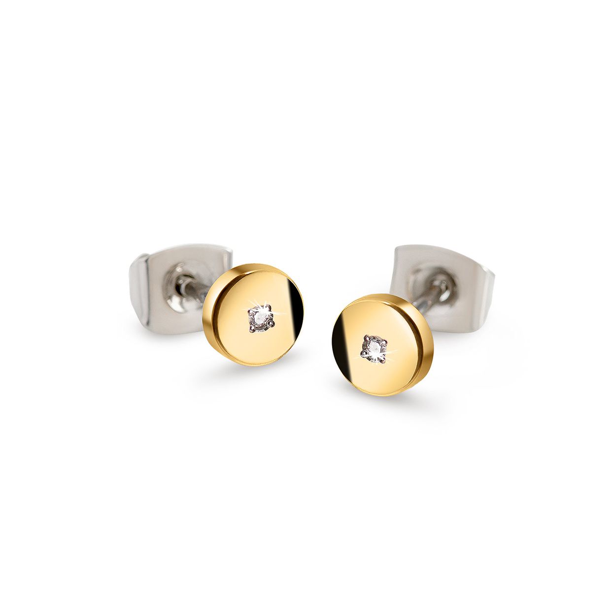 Boccia Titanium 05064-04 Oorstekers
Deze unieke titanium oorstekers van Boccia Titanium zijn een mooie toevoeging aan je sieradencollectie! Wat de goudkleurige oorbellen uniek maakt, is het verfijnde bolle ronde plaatje met in het midden een diamant,  dat een mooi sierlijk effect geeft. Combineer de oorbellen met de armband en met het bijpassende collier voor een complete look. 

HET MERK
Boccia Titanium is het titanium merk van Nederland, dat zijn oorsprong in Duitsland vindt en is opgericht in het jaar 1992. Ontwikkeld door internationale ontwerpers. Alle titanium componenten van de BOCCIA TITANIUM collectie zijn gemaakt van 99,7% puur titanium; het bijzondere materiaal. Het is licht in gewicht, neemt de temperatuur van de huid aan en is zeer huidvriendelijk. Bovendien is het corrosie- en temperatuurbestendig.

SPECIFICATIES
- Oorstekers
- Puur titanium
- Glanzend
- Fijn rond
- Diamant 0.01ct