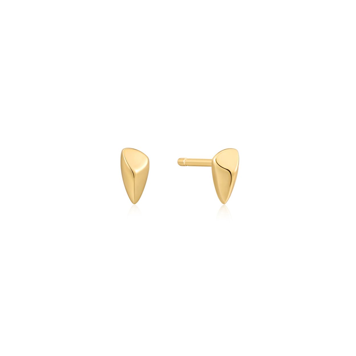 
Deze hoekige, op een pijl geïnspireerde goudkleurige oorknoppen zijn perfect voor elke gelegenheid. Sierlijk en speels, altijd mooi te combineren met de bijpassende andere sieraden van Ania Haie. 

