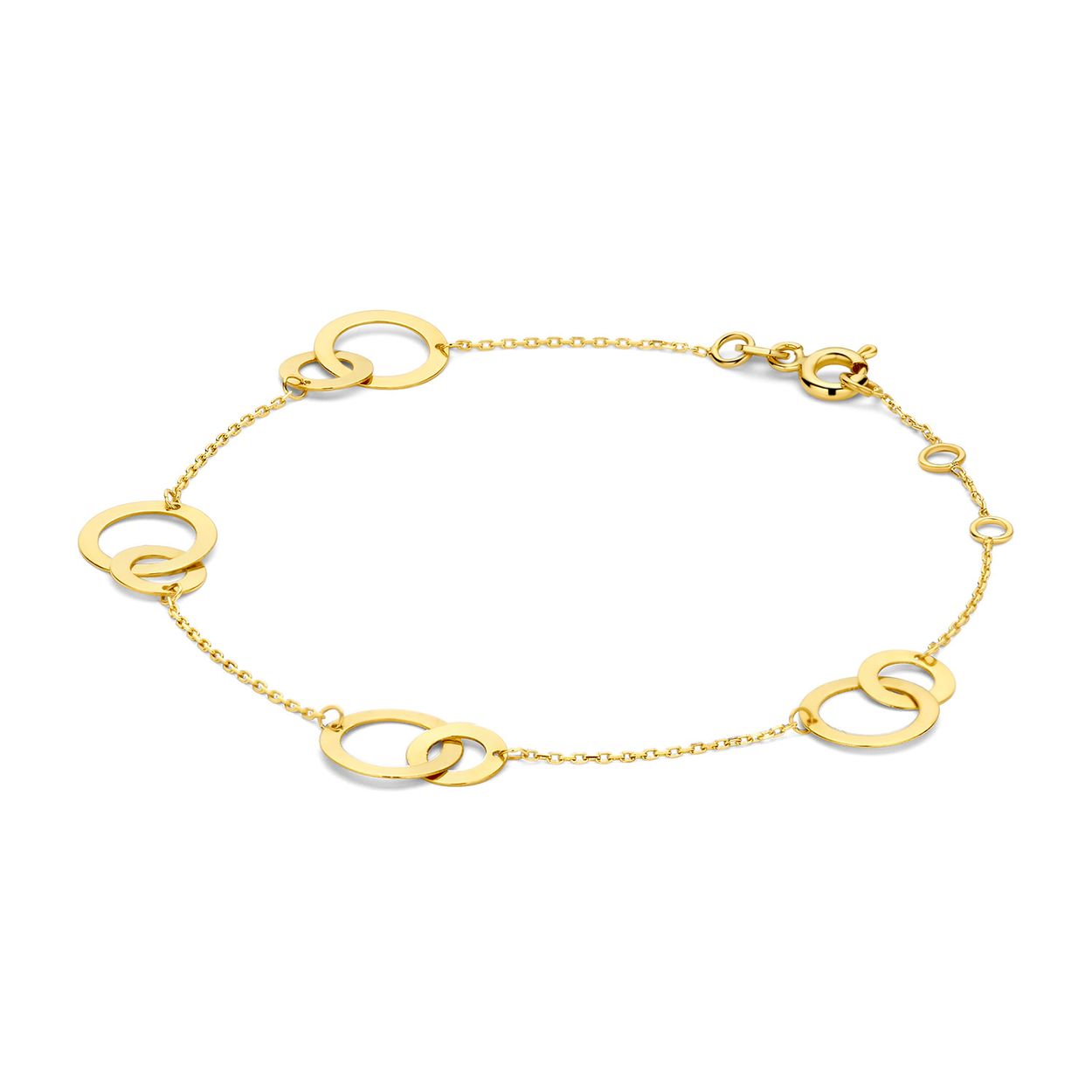 Soho Nights Bracelet 
Two in one met deze 14K gouden Soho Nights Bracelet! Een fijne gouden armband met 4 opvallende tussenstukken van in elkaar gevlochten cirkels. Mooi te combineren met de andere sieraden van Jackie voor een trendy look!

Treasures of London
Londen is de stad van biscuits and tea, rode dubbeldekkers en telefooncellen, zwarte taxiâs en natuurlijk de iconische bezienswaardigheden zoals Big Ben, Tower Bridge en Buckingham Palace. De bruisende metropool aan de oevers van de Theems is de inspiratie geweest voor Jackieâs nieuwste 14 karaat gouden sieradencollectie. Tijdens haar reis naar London heeft Jackie genoten van geschiedenis, cultuur en tradities. Dit vind je terug in de nieuwe collectie âTreasures of Londonâ! 

Specificaties
- Armband
- Materiaal: 14 Karaat - Geelgoud - 585
- Lengte verstelbaar: 16 - 17 - 18cm
- Artikelnummer: JKB23.356