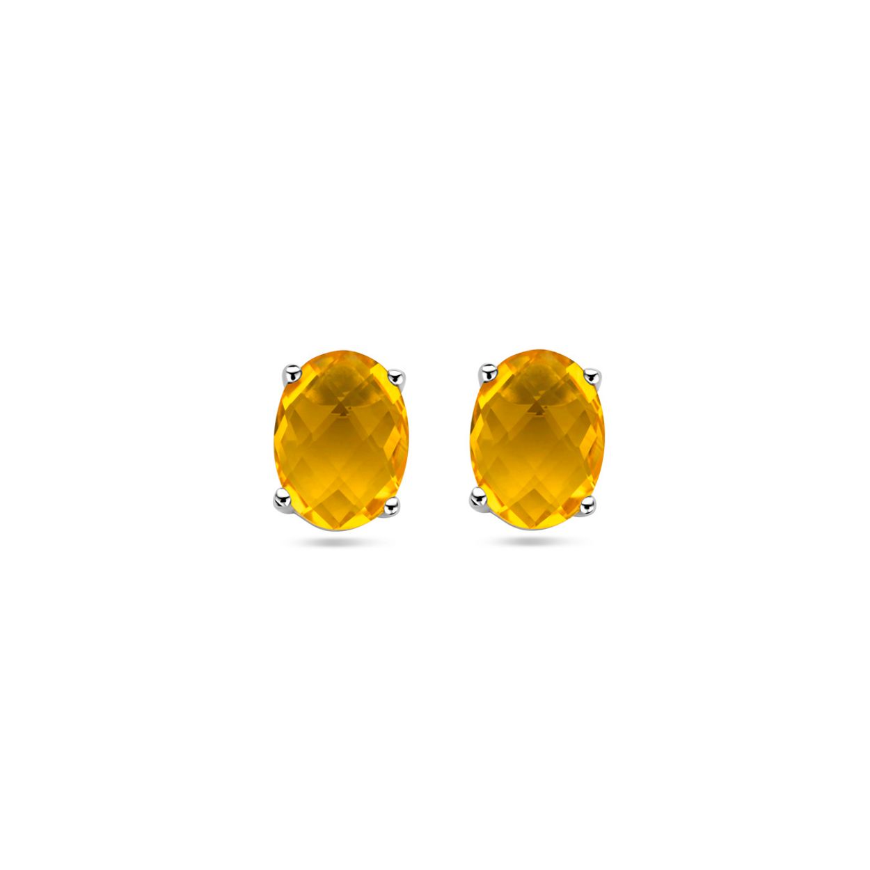 Gerhodineerd 925 zilveren oorknoppen uitgevoerd met citrien. De steen heeft een afmeting van 8x6mm.