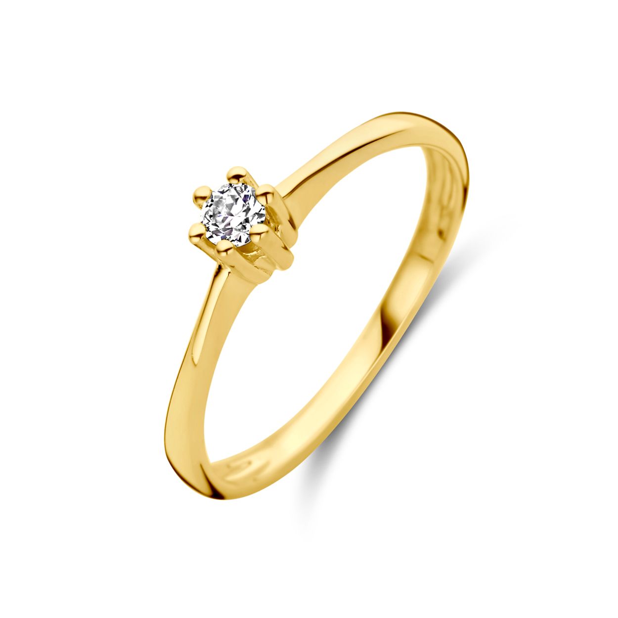 14k Geelgouden ring uitgevoerd met diamant. De ring heeft een breedte van 4,2mm.&nbsp; &nbsp; &nbsp;