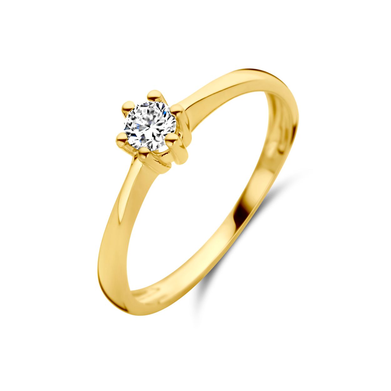 14k Geelgouden ring uitgevoerd met diamant. De ring heeft een breedte van 5.2mm.  