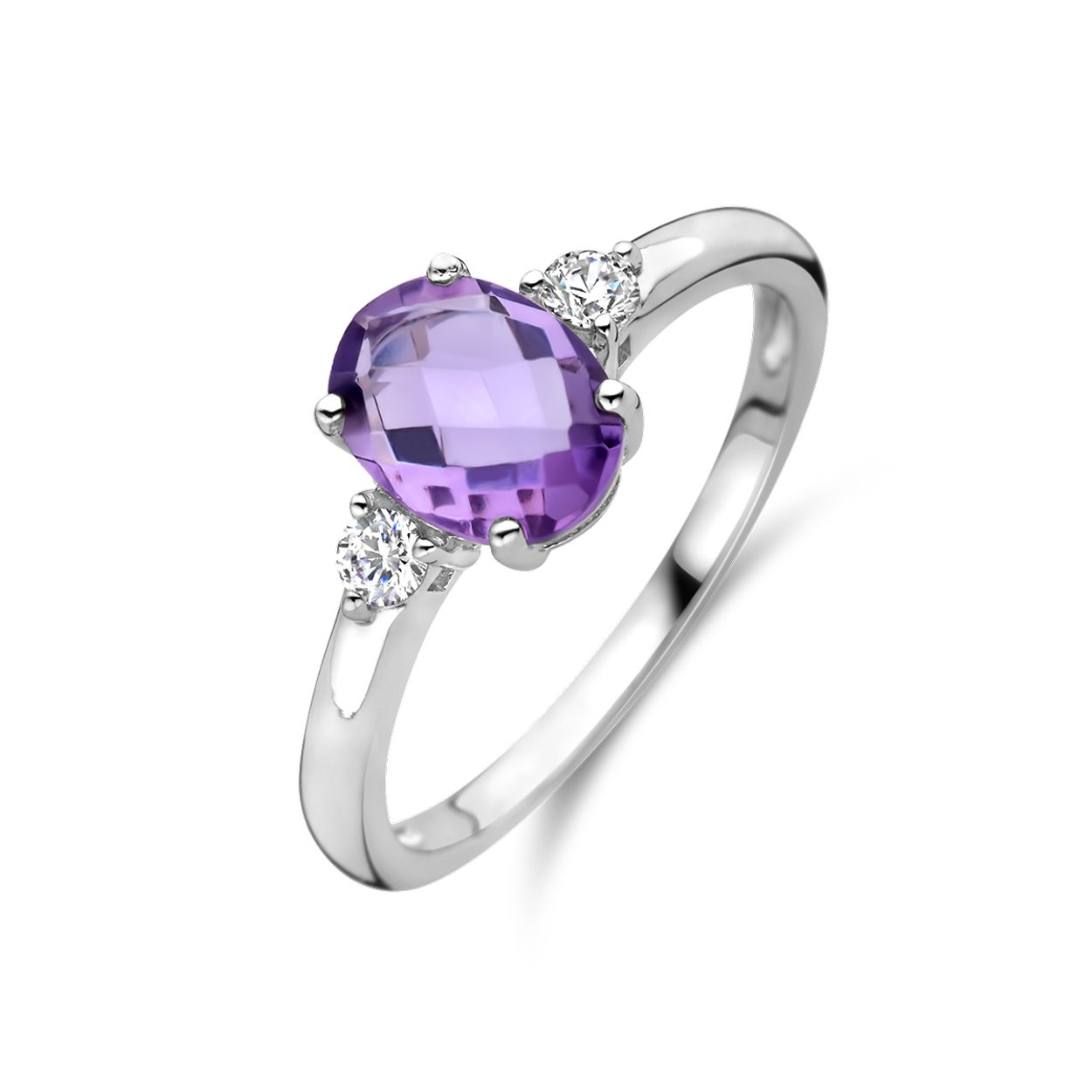 Gerhodineerd 925 zilveren ring uitgevoerd met amethist en zirkonia. De steen heeft een afmeting van 8x6mm.