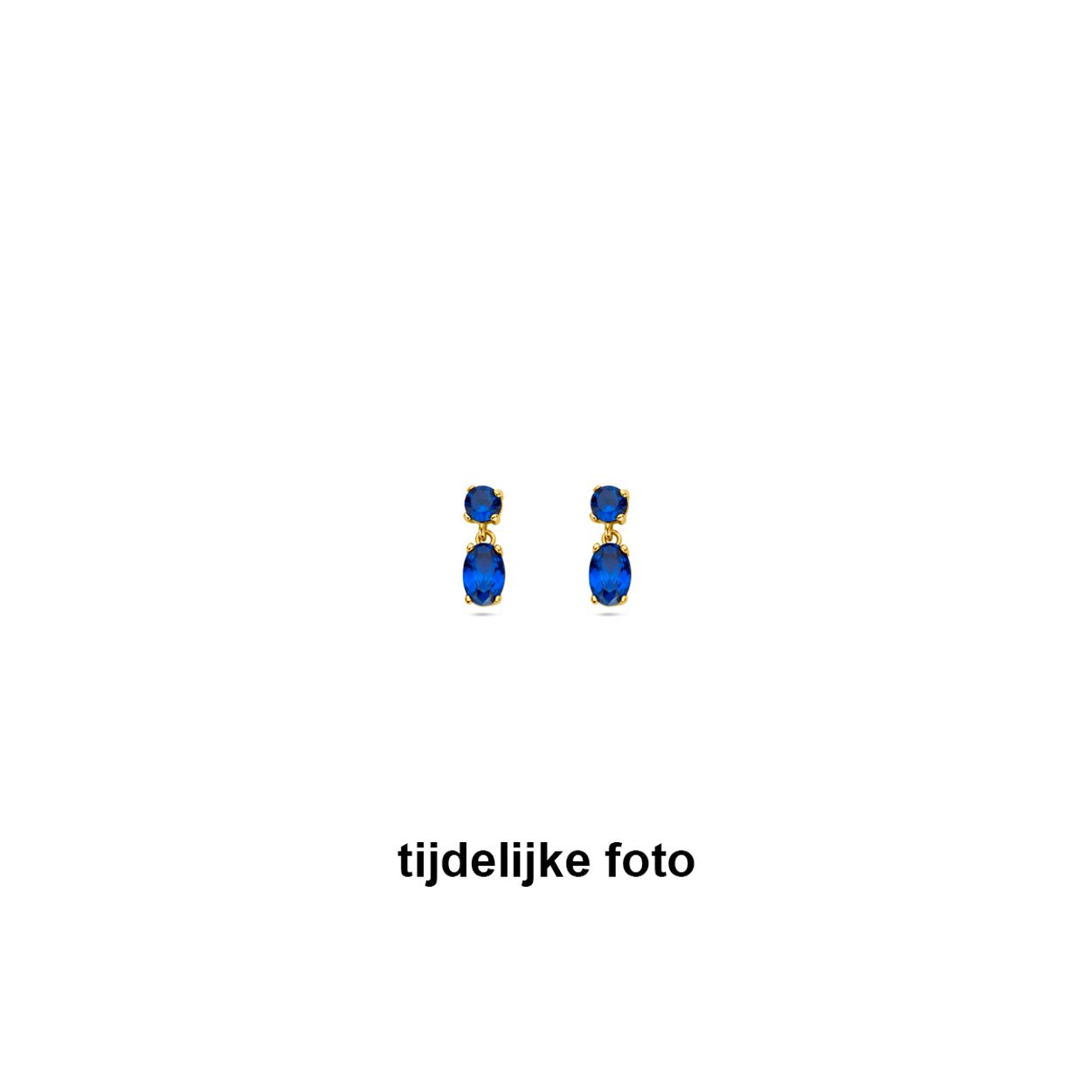 14k Geelgouden oorhangers uitgevoerd met blauwe zirkonia. De oorhangers hebben een totale hoogte van 11mm.