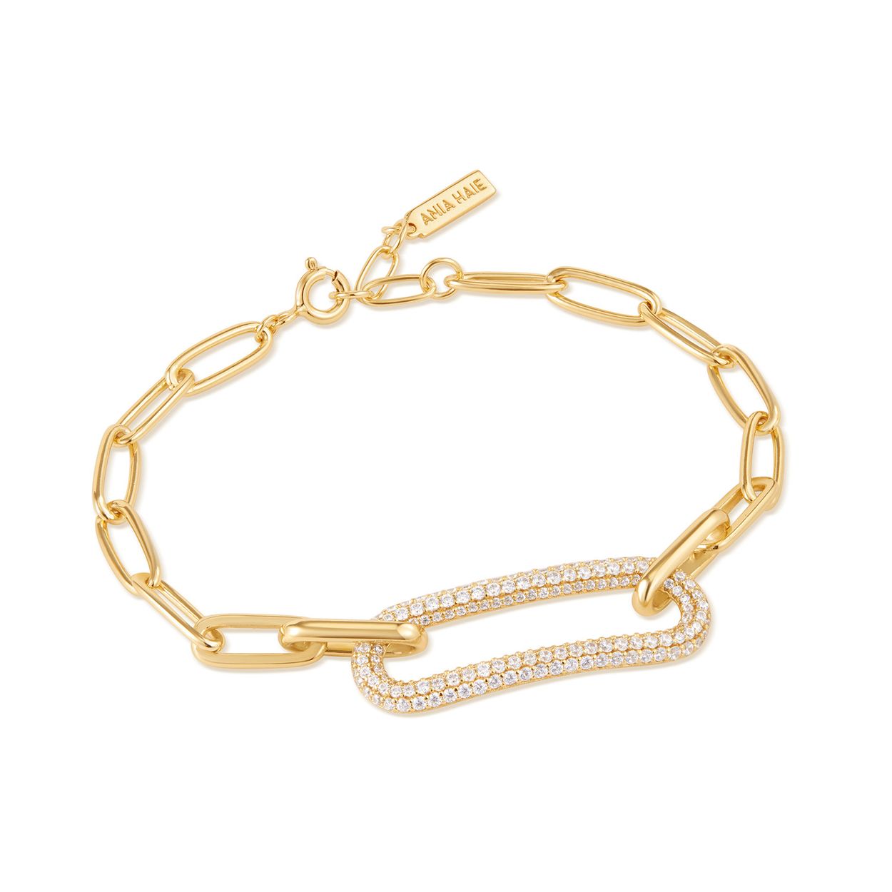 AH B051-01G Tough Love
Deze opvallende zilveren 14kt goldplated PavÃ© Link armband is een eye catcher door zijn speciaal gevormde rechthoekige tussenschakel vol gezet met zirkonia's. Compleet met een verstelbare sluiting voor de perfecte pasvorm. Voor elke vrouw een edgy elegante look. Sierlijk en chique, mooi te combineren met de andere sieraden van Ania Haie. 

HET MERK
GeÃ¯nspireerd door de laatste fashion trends is Ania Haie het toonaangevende sieradenmerk voor hoogkwalitatieve maar ook betaalbare zilveren sieraden, zonder op de kwaliteit in te leveren. Iedere collectie is gebaseerd op de laatste catwalktrends, waardoor Ania Haie snel tot hÃ©t sieradenmerk voor stijlbewuste consumenten is verkozen. Elk sieraad wordt ontworpen om te combineren met andere sieraden waardoor je je eigen look kunt creÃ«ren. Maar ook zijn Ania Haie sieraden opvallend genoeg om op zichzelf te dragen. 

SPECIFICATIES
- Gold PavÃ© Link Bracelet 
- Armband
- 925 zilver 14kt verguld
- Zirkonia
- Lengte 16,5cm
- AH B051-01G
