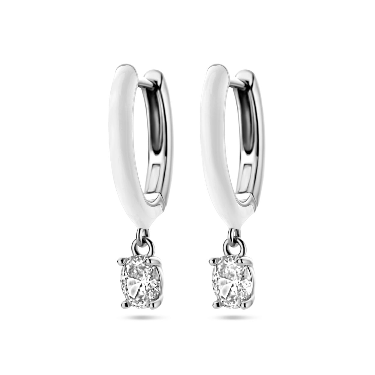 Gerhodineerd 925 zilveren klapoorringen uitgevoerd met zirkonia en wit emaille. De klapoorringen hebben een totale hoogte van 22mm.